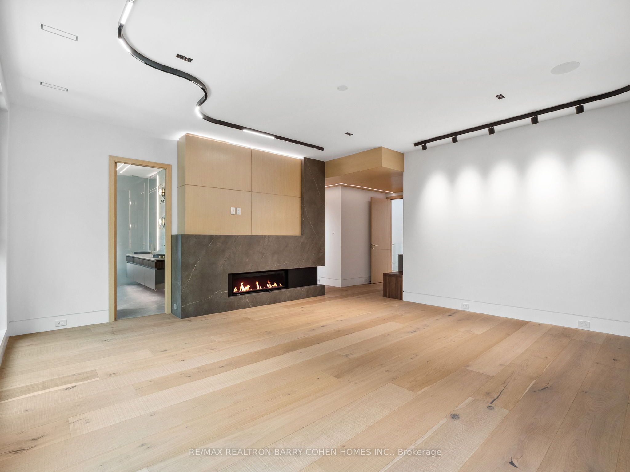 60 Alexandra Wood Property Photo 20