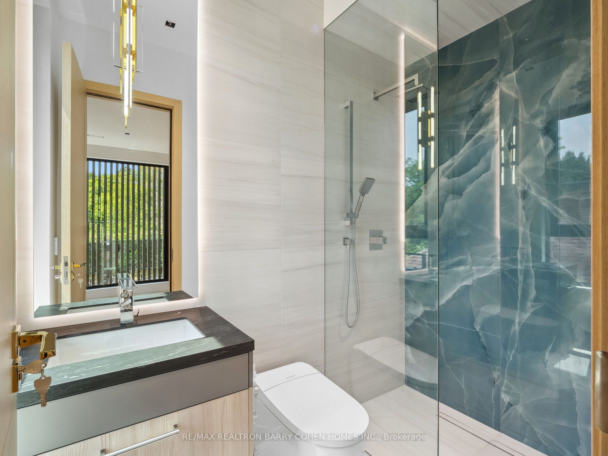 60 Alexandra Wood Property Photo 26