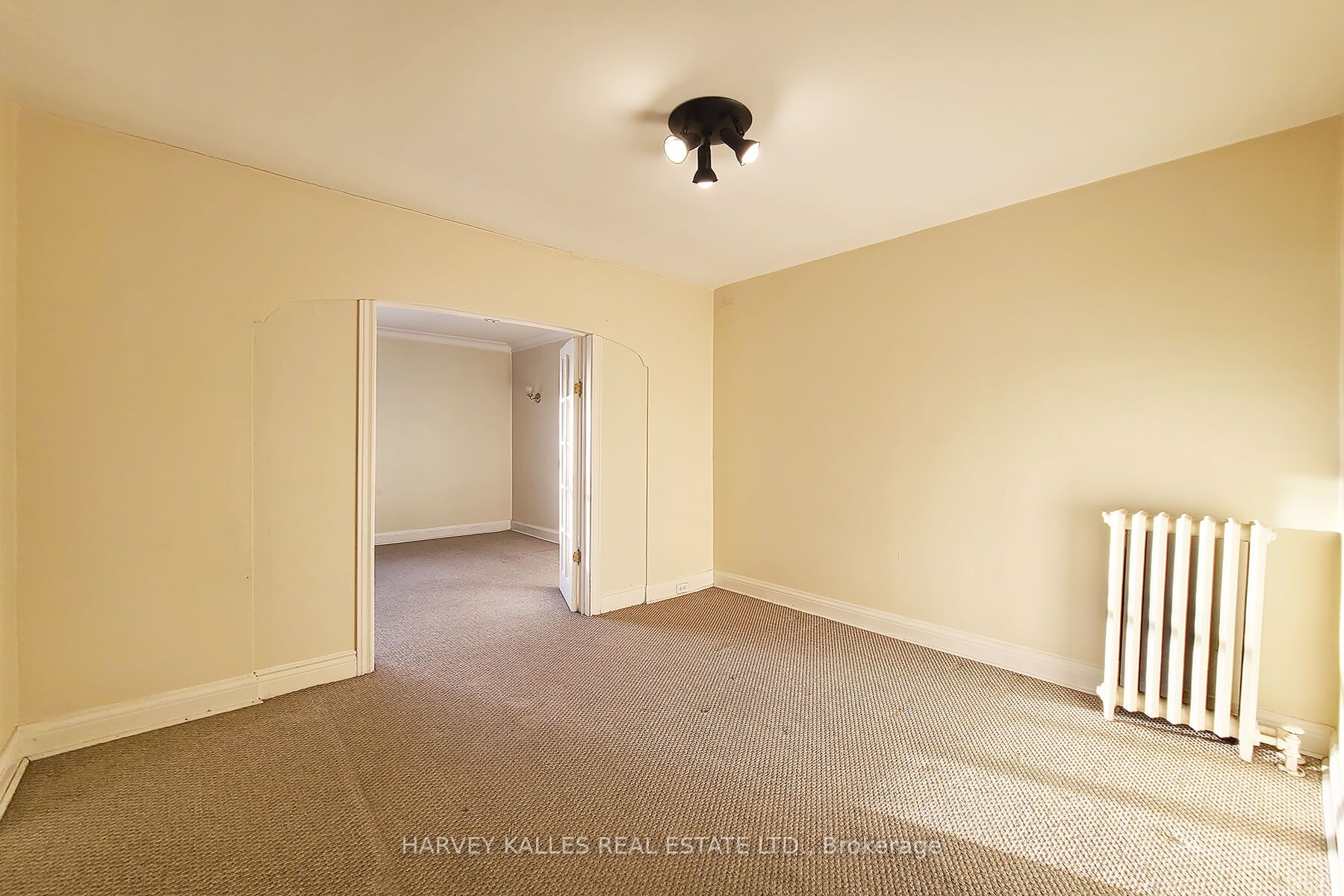 #2nd Flr - 1755 Avenue Road Property Photo 19