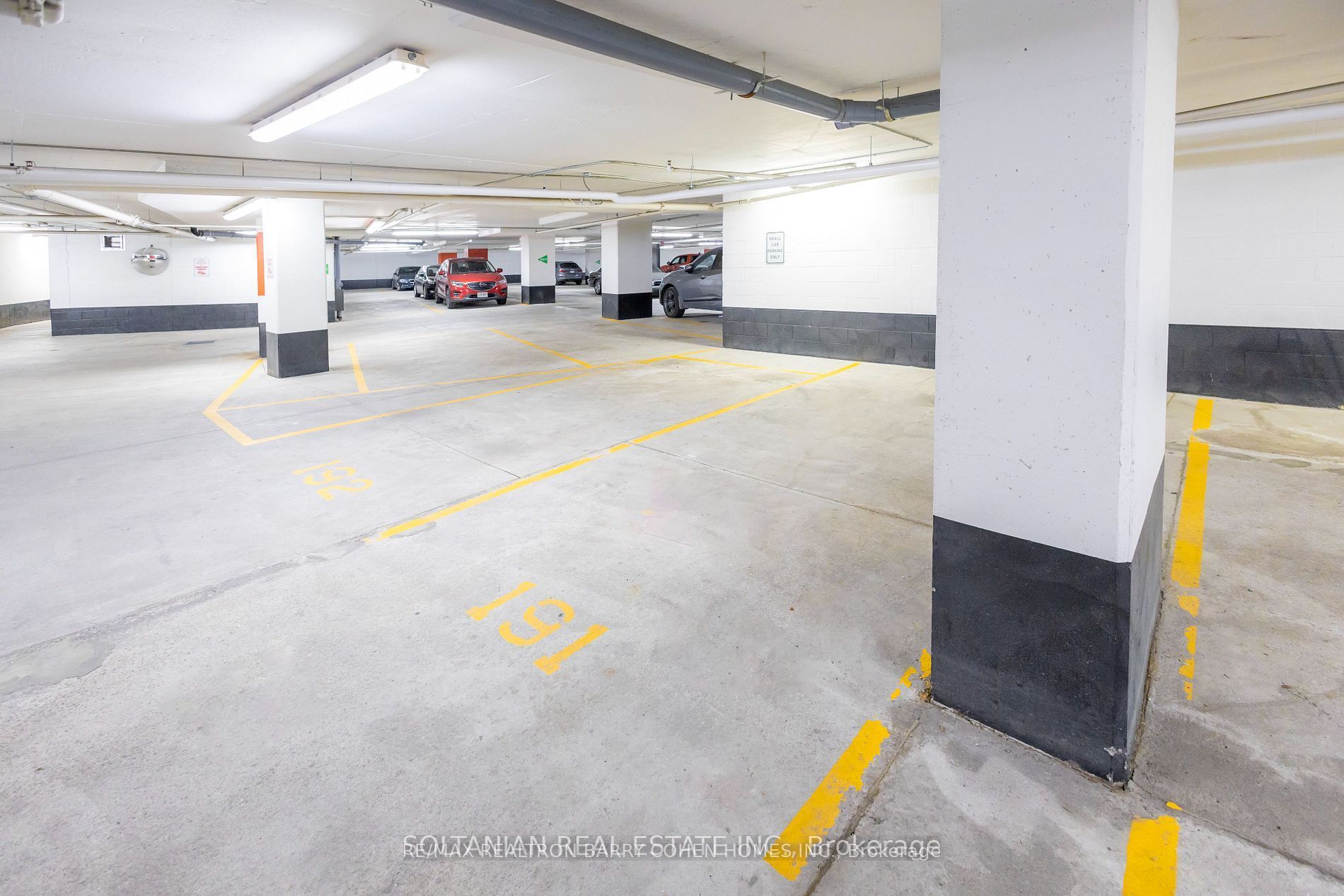 #1810 - 55 Bremner Boulevard Property Photo 24