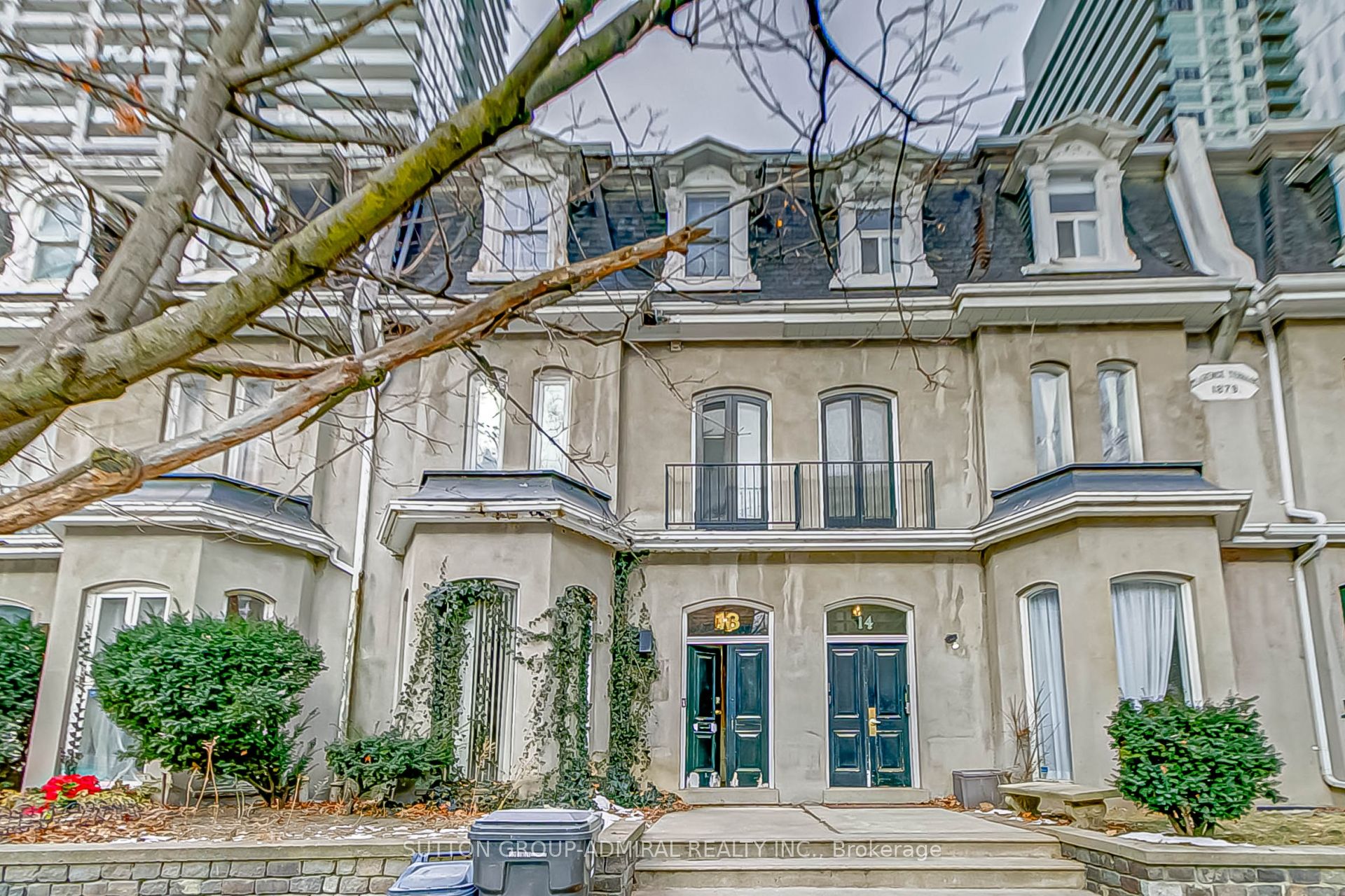 13 Clarence Square Property Photo 1