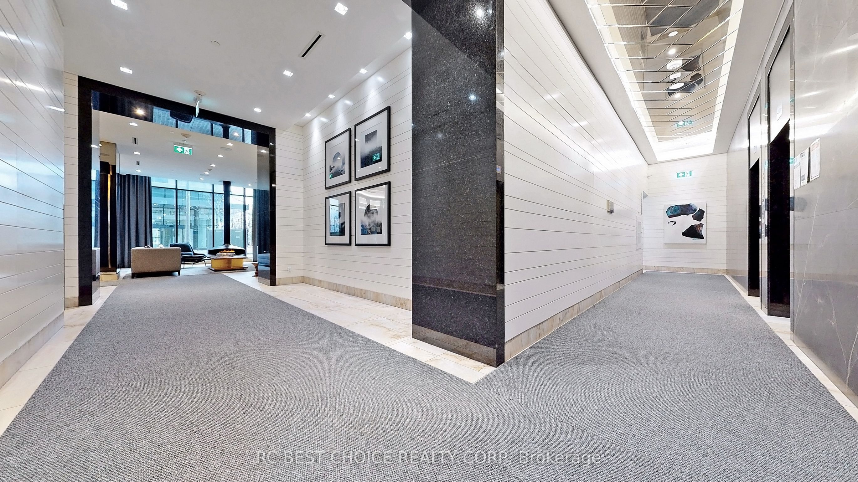 #723 - 55 Merchants' Wharf Street Property Photo 7