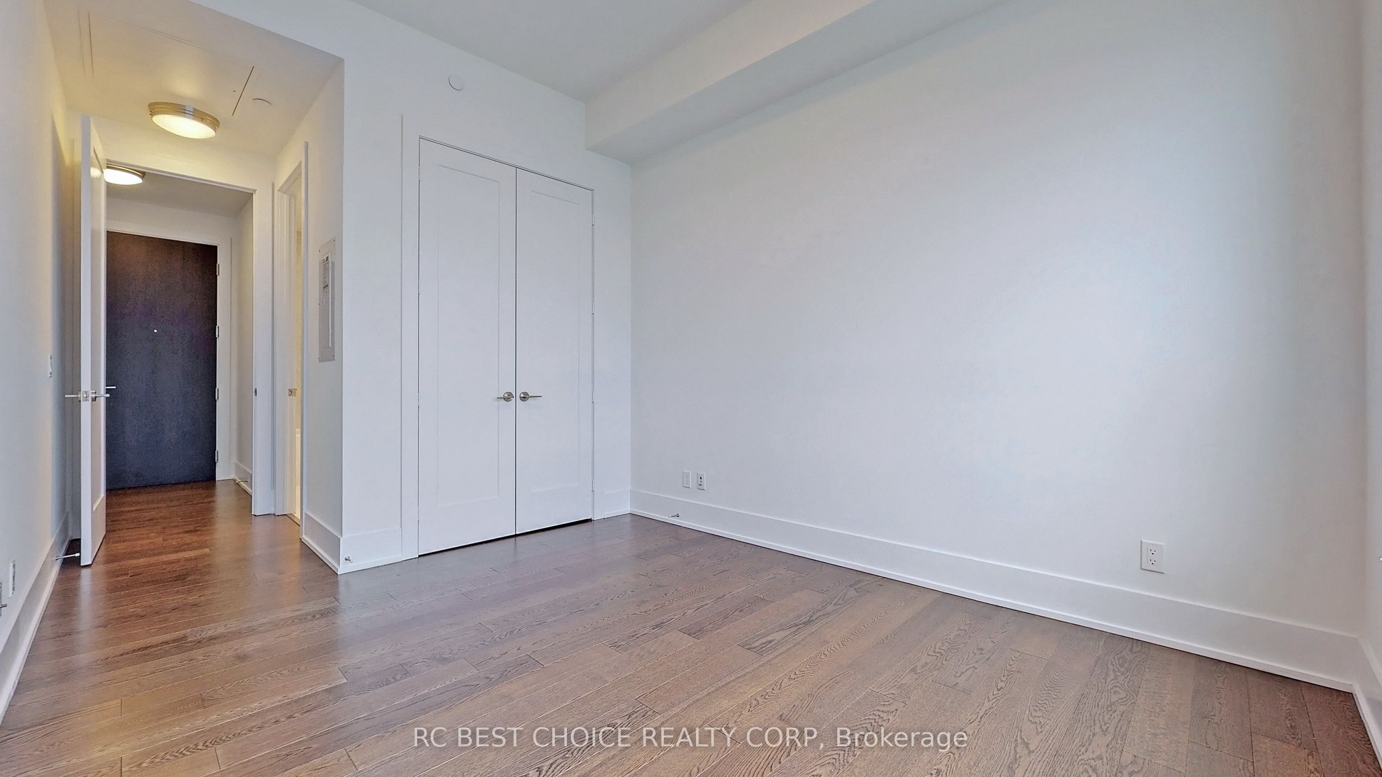 #723 - 55 Merchants' Wharf Street Property Photo 20