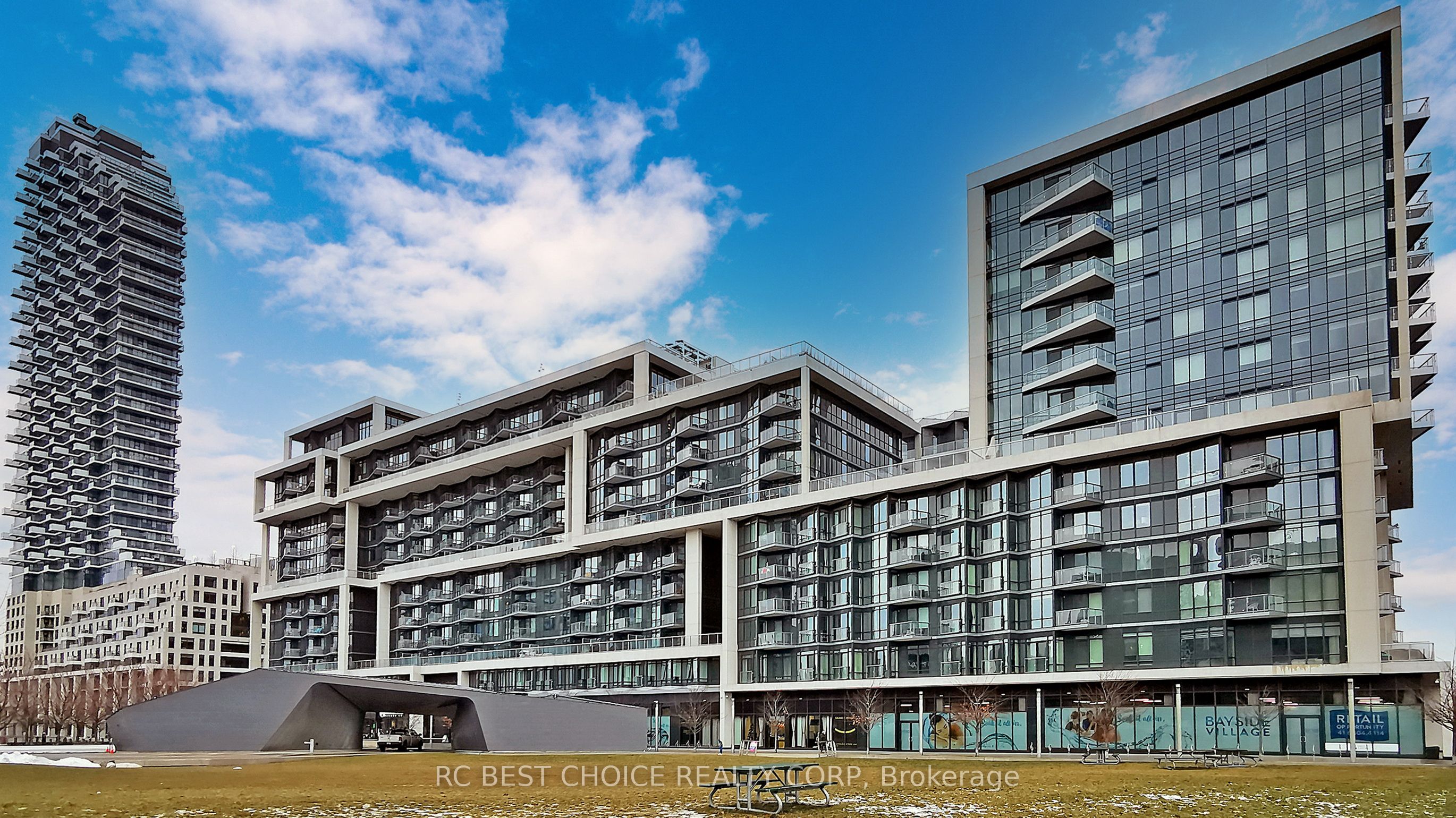 #723 - 55 Merchants' Wharf Street Property Photo 38
