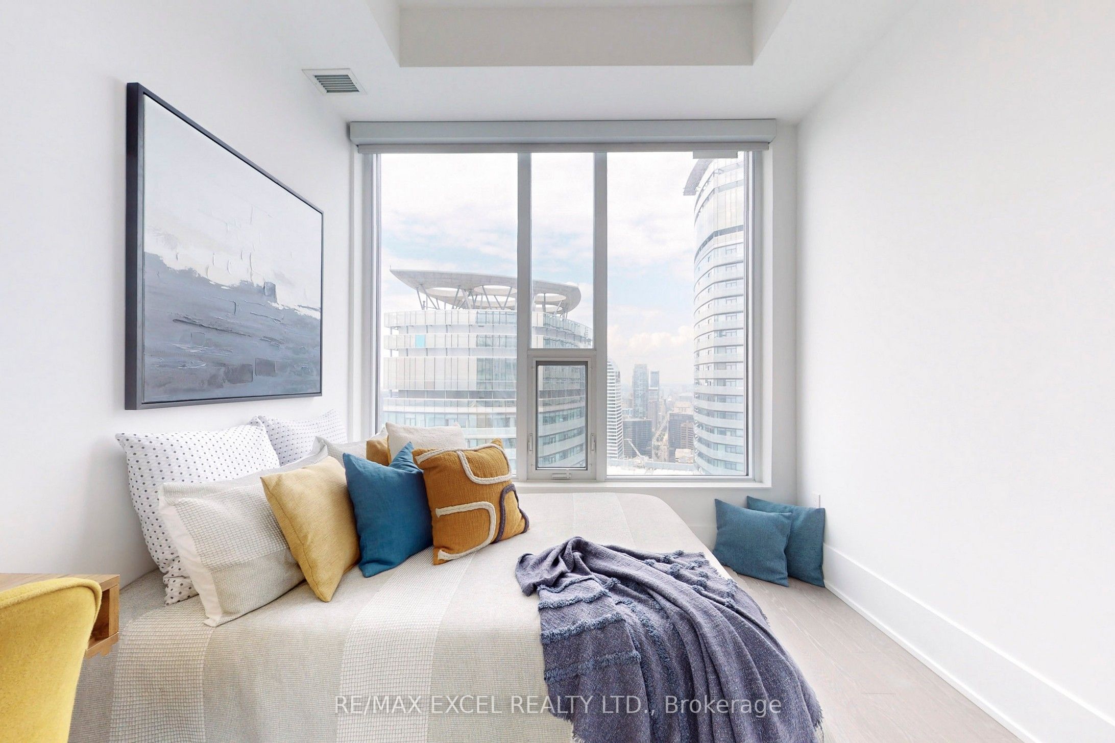 #6312 - 10 York Street Property Photo 21