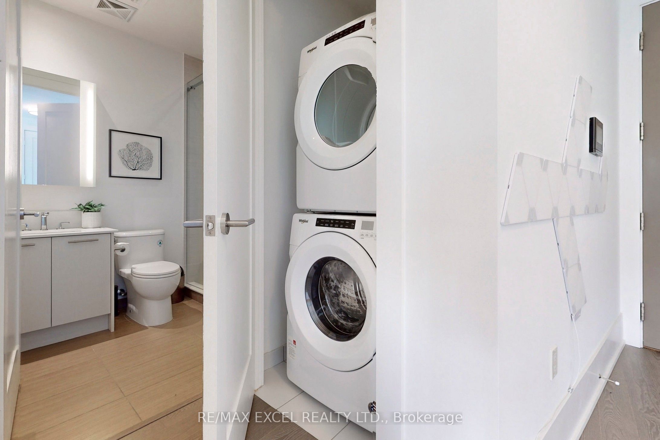 #6312 - 10 York Street Property Photo 23