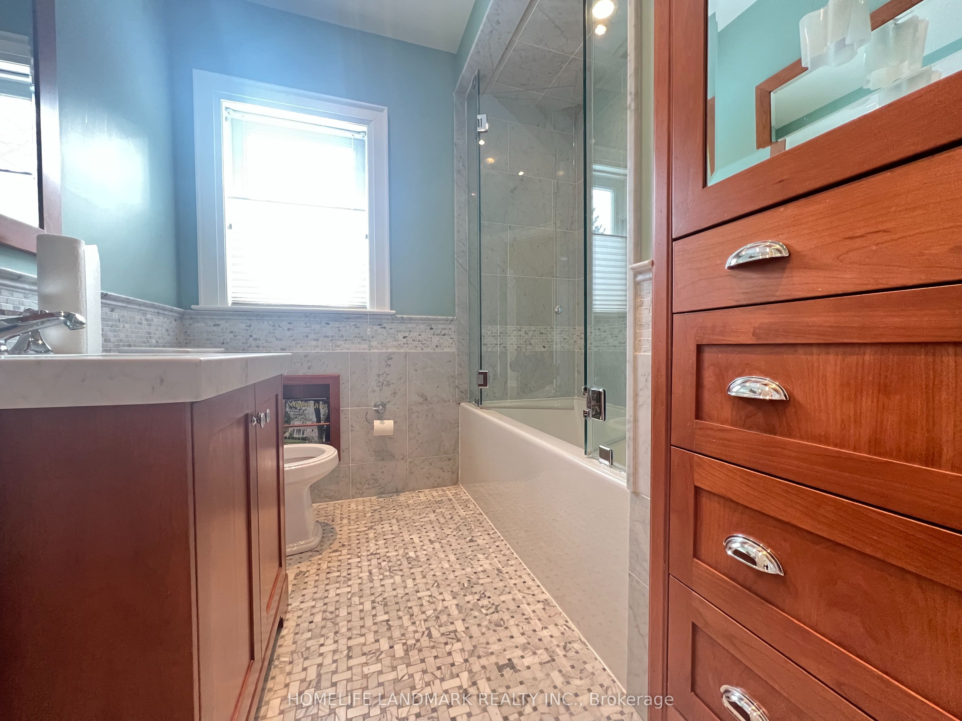 11 Devondale Avenue Property Photo 9