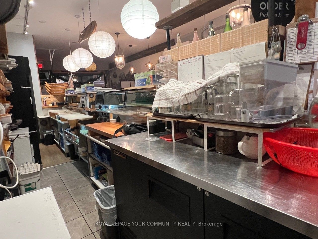 2584 Yonge Street Property Photo 14