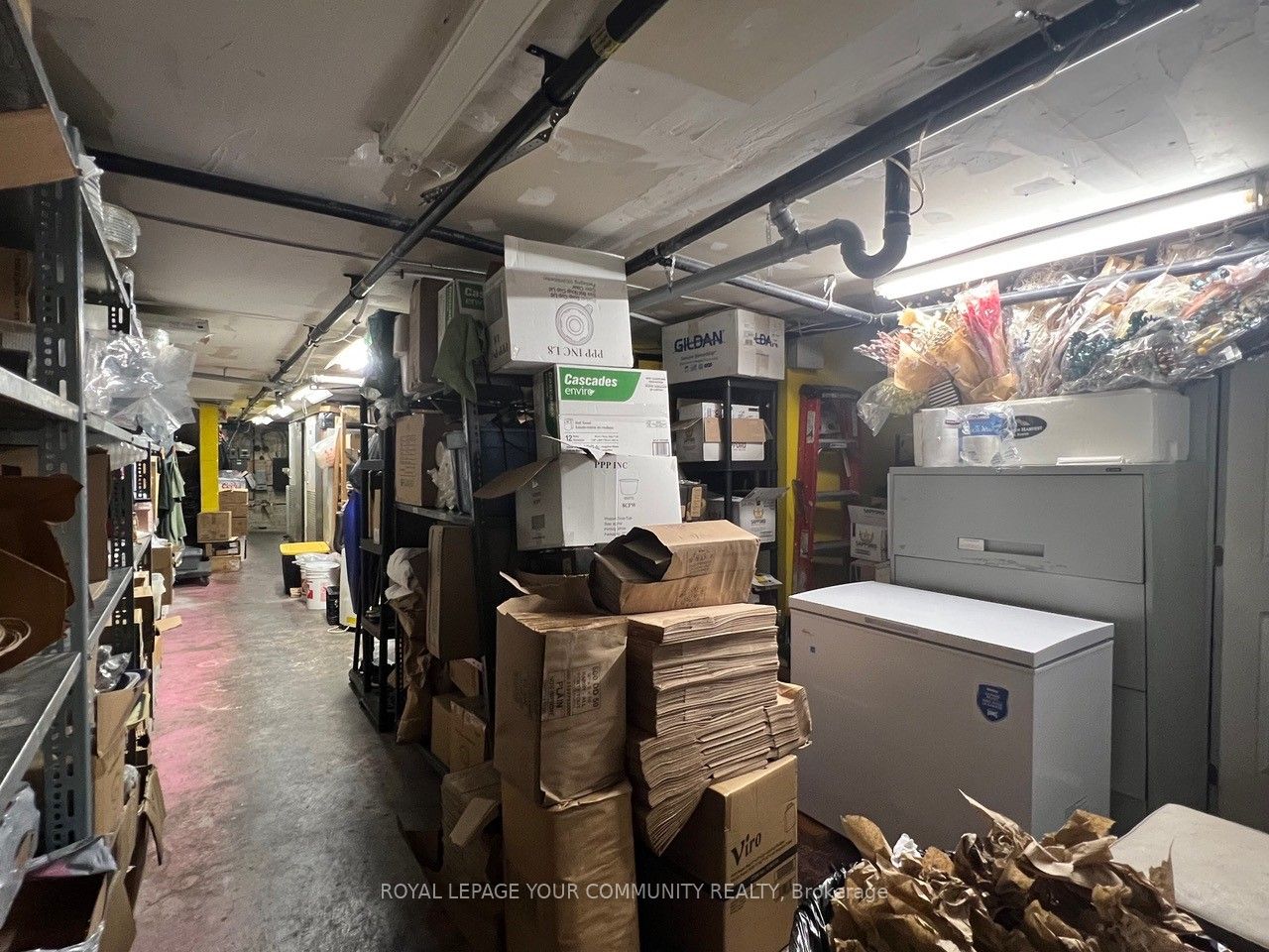 2584 Yonge Street Property Photo 26