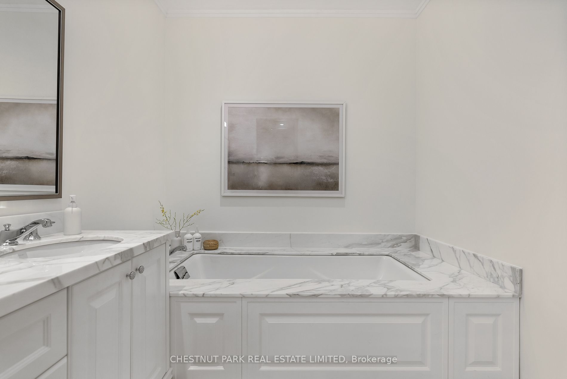 183 Wellington Street W 3602 Property Photo 19