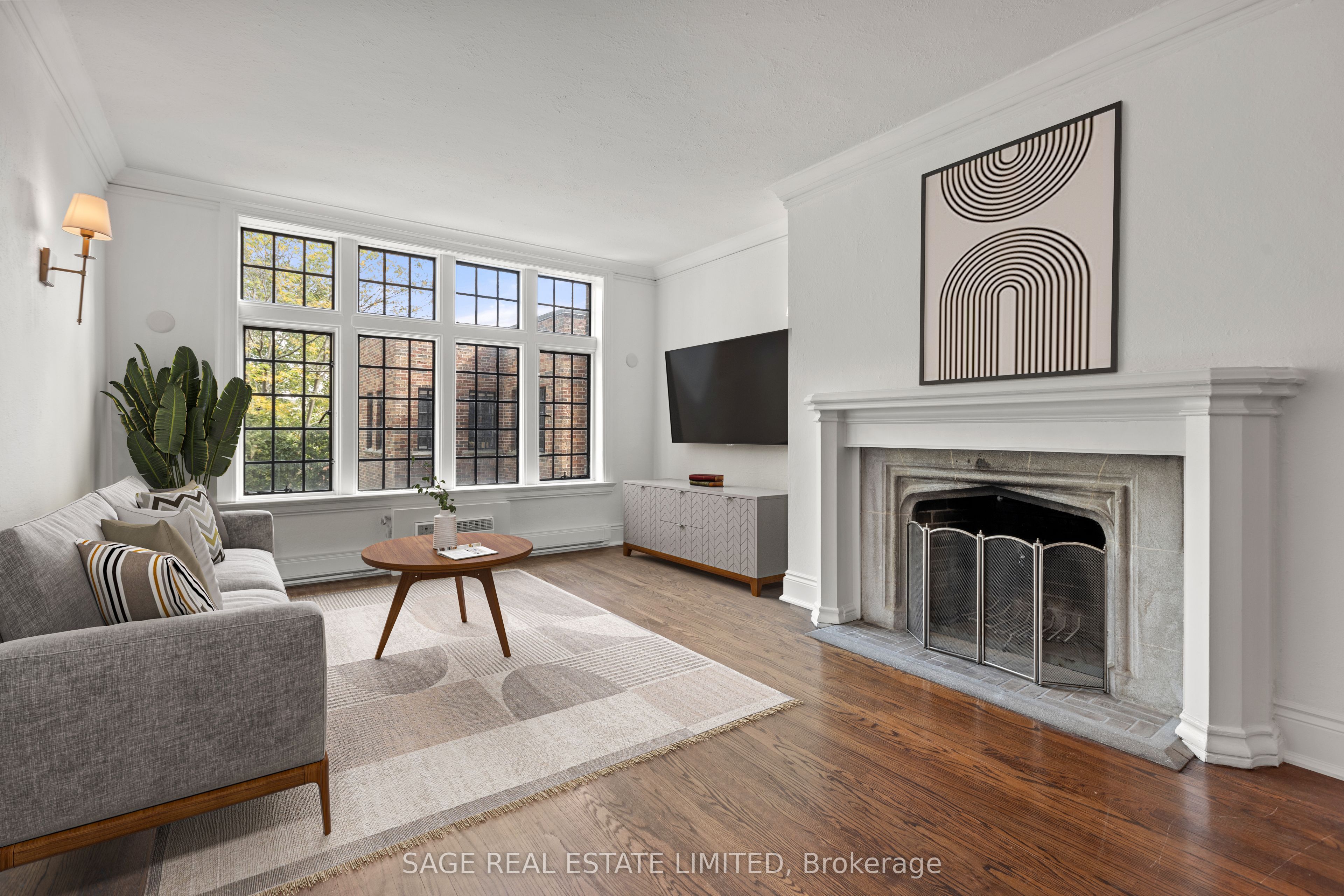 #102 - 150 Balmoral Avenue Property Photo 6