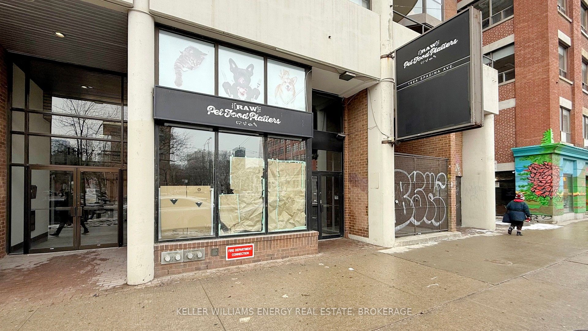 #15-17 - 188 Spadina Avenue Property Photo 1