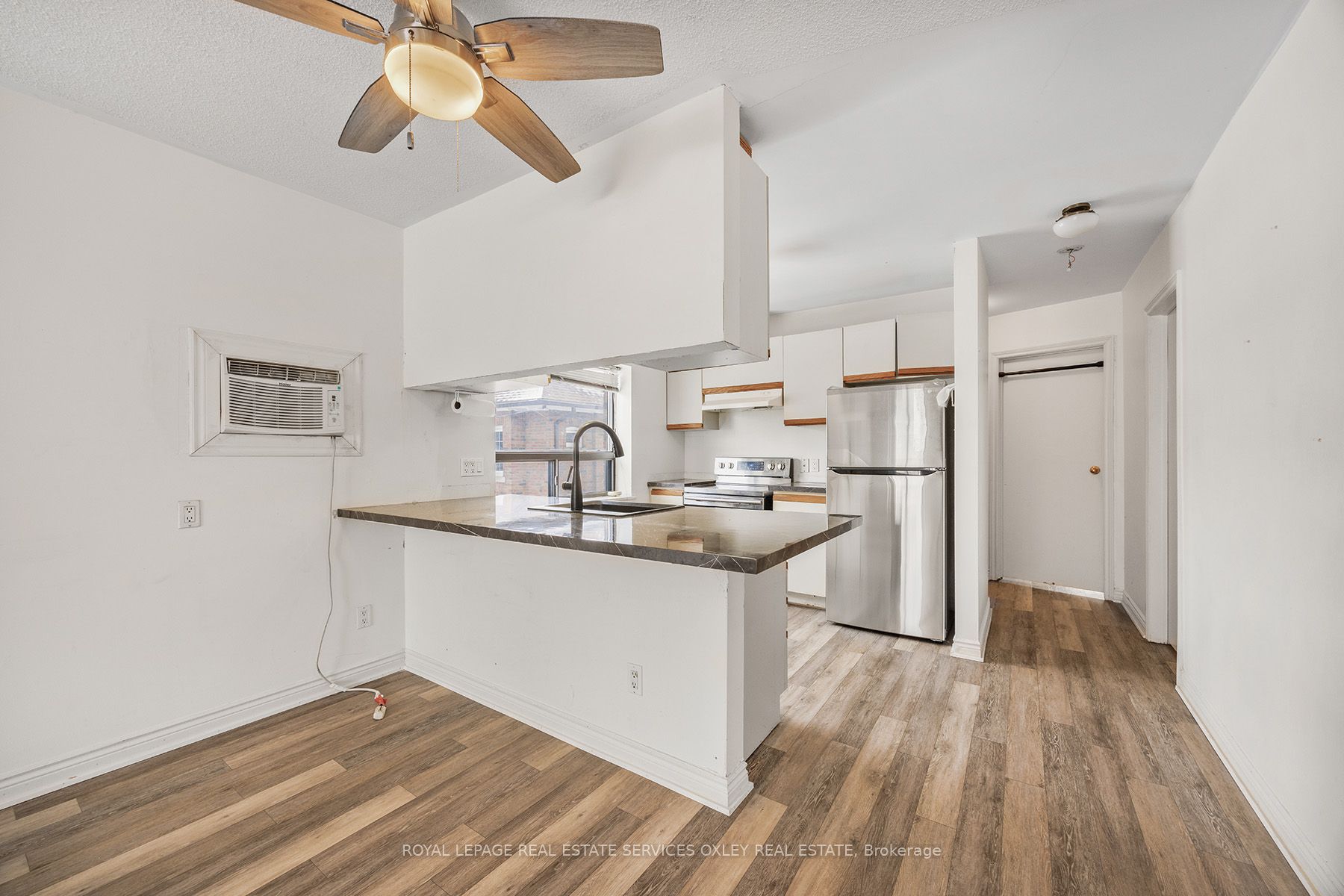 31 Glebe Road Property Photo 4