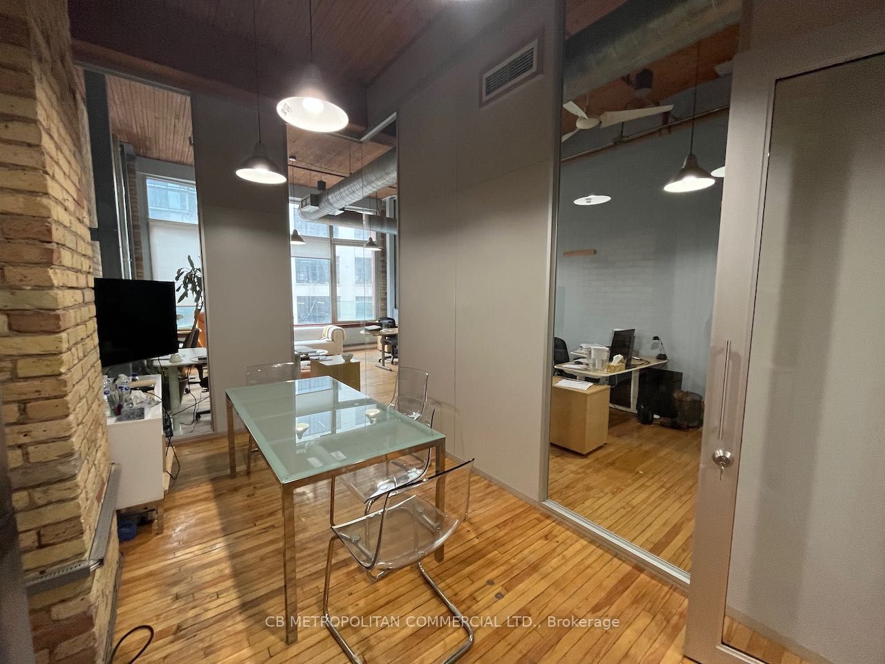 #330 - 76 Richmond Street Property Photo 5