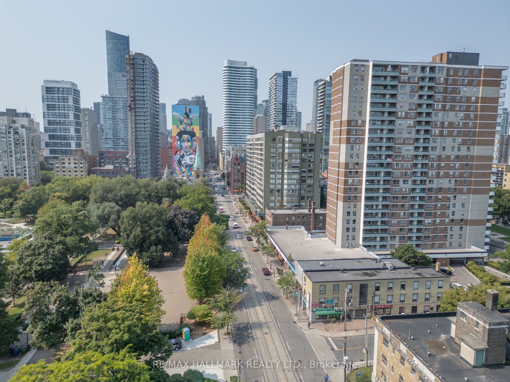 152 Carlton Street Property Photo 4