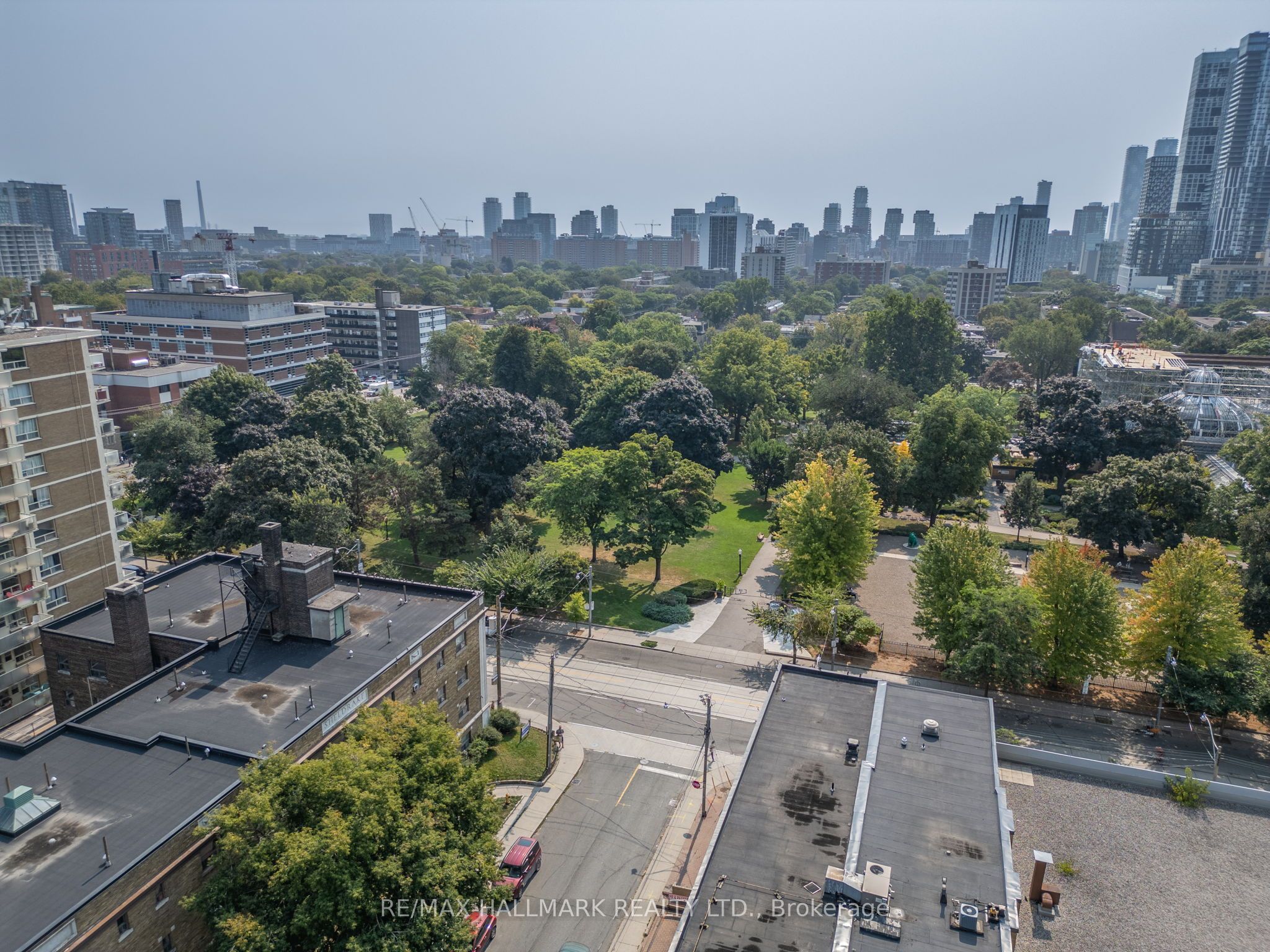 152 Carlton Street Property Photo 5