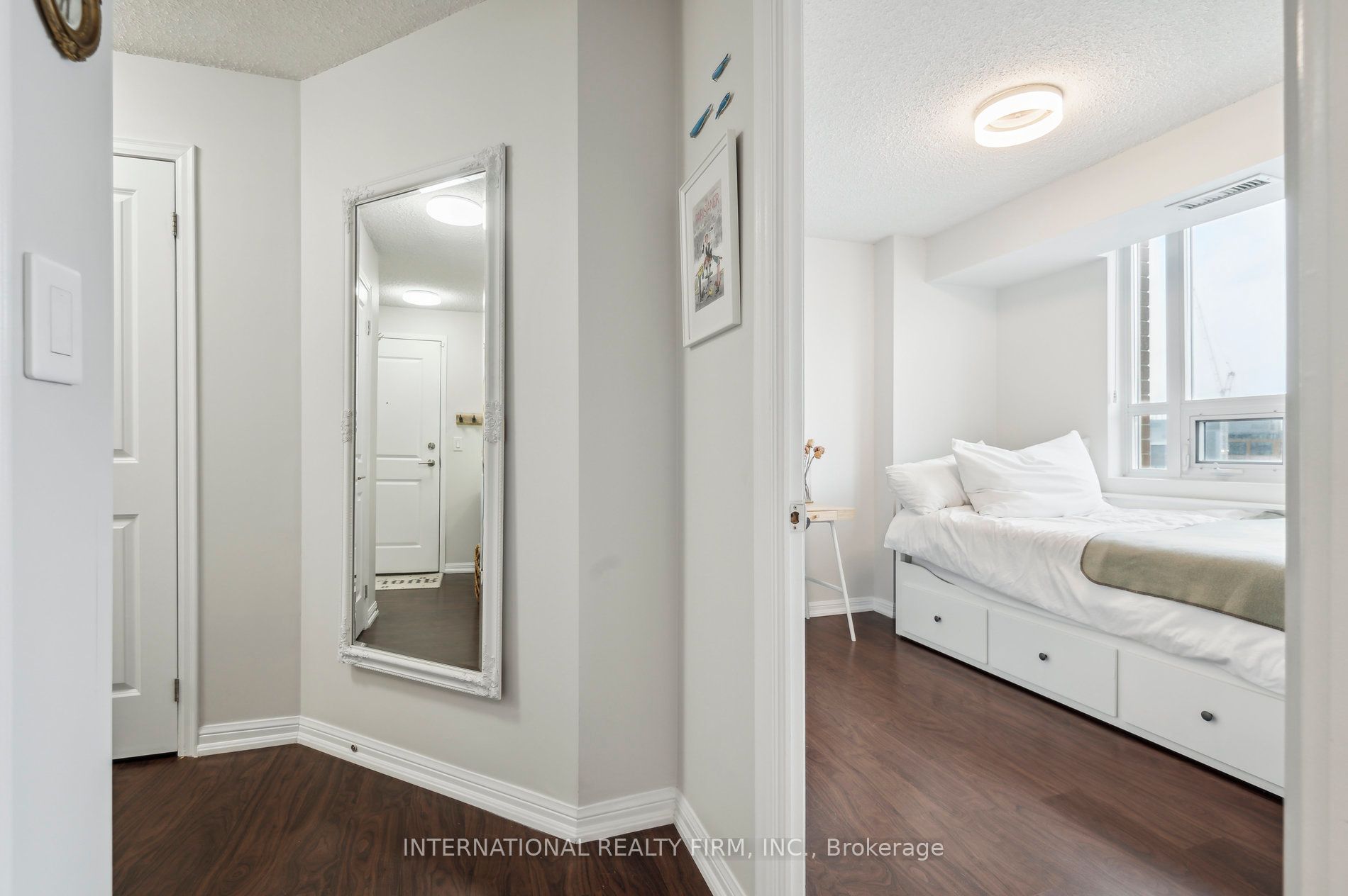 #802 - 125 Western Battery Road Property Photo 20