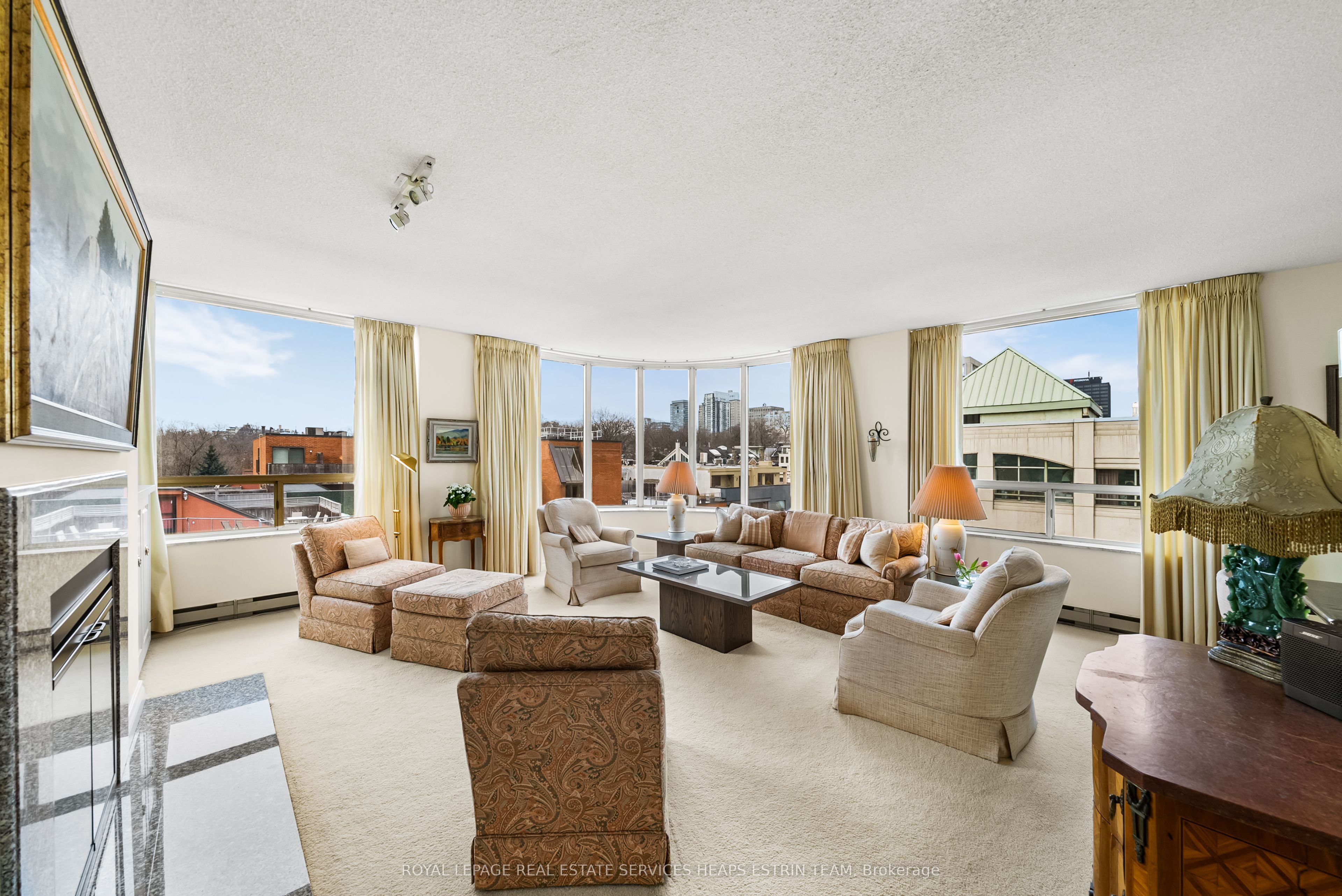 #602 - 1177 Yonge Street Property Photo 5