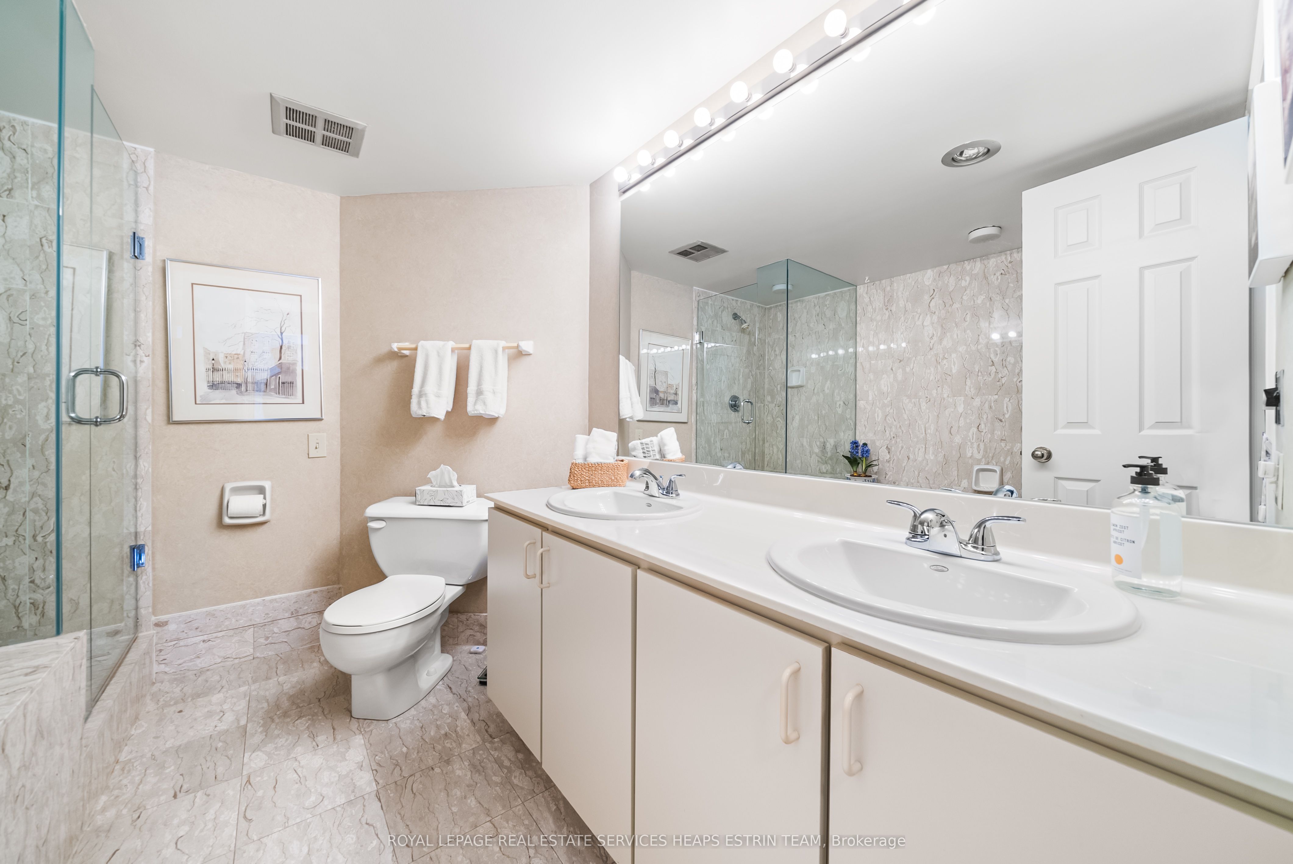 #602 - 1177 Yonge Street Property Photo 18