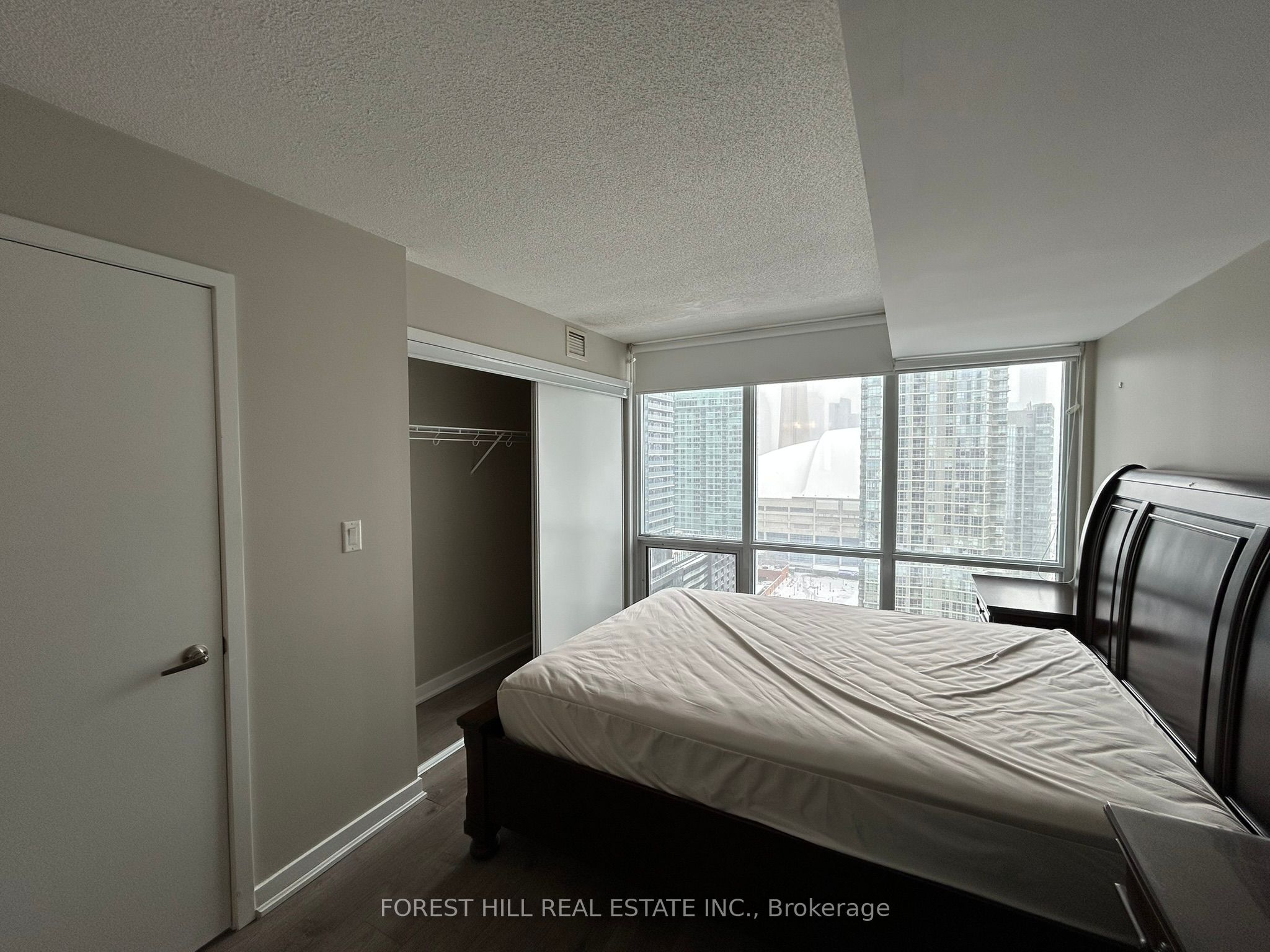 #2906 - 15 Fort York Boulevard Property Photo 8