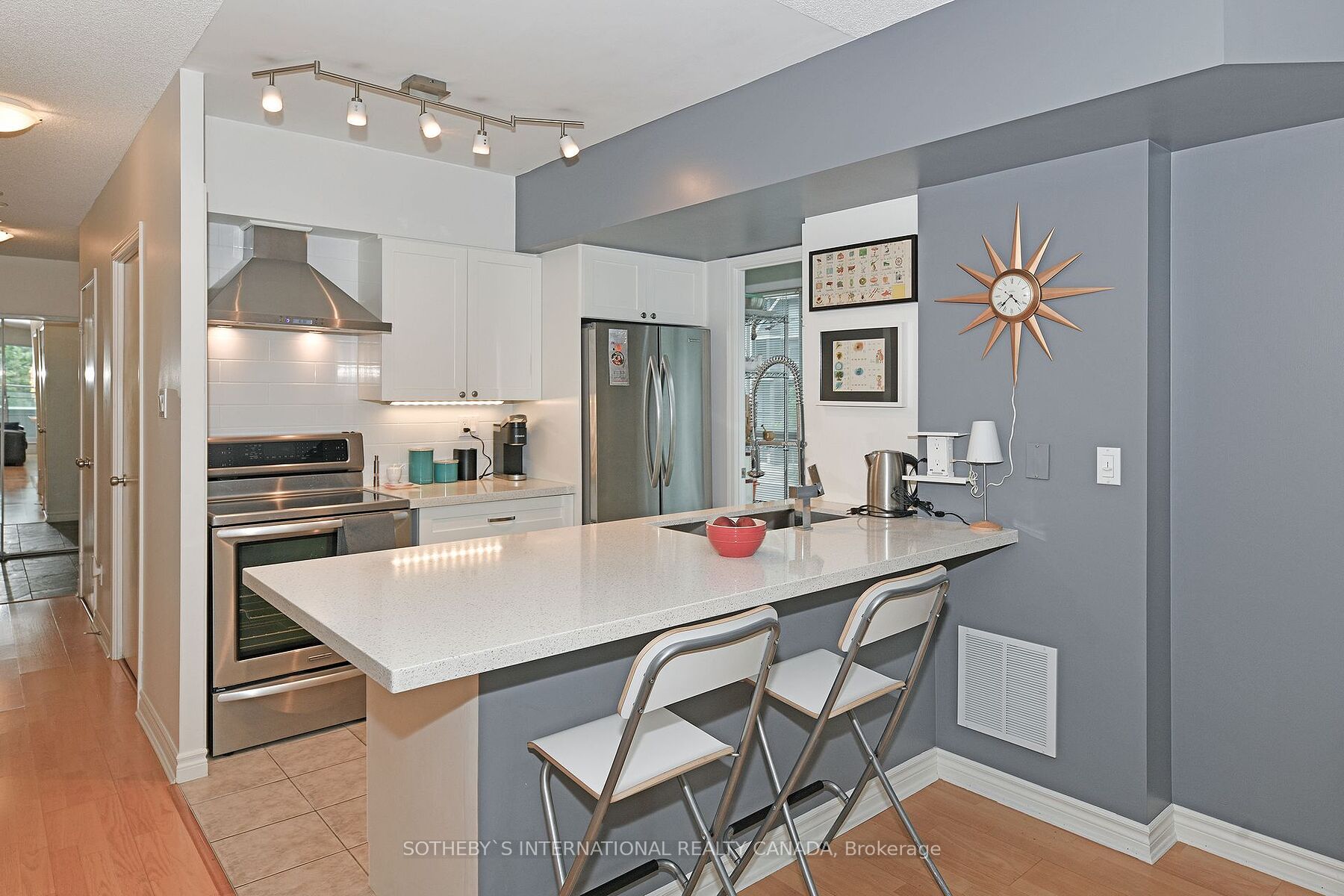#203 - 600 Queens Quay Property Photo 9