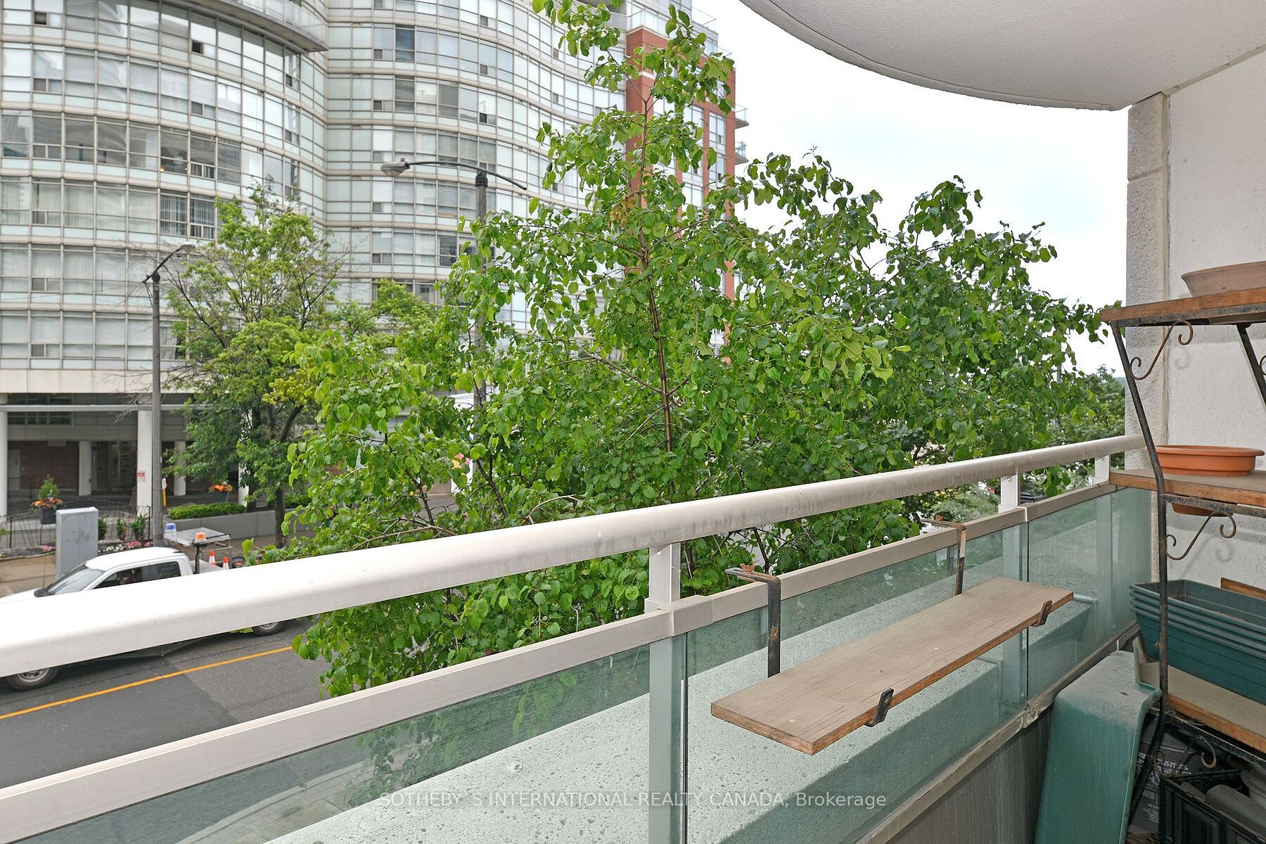 #203 - 600 Queens Quay Property Photo 17