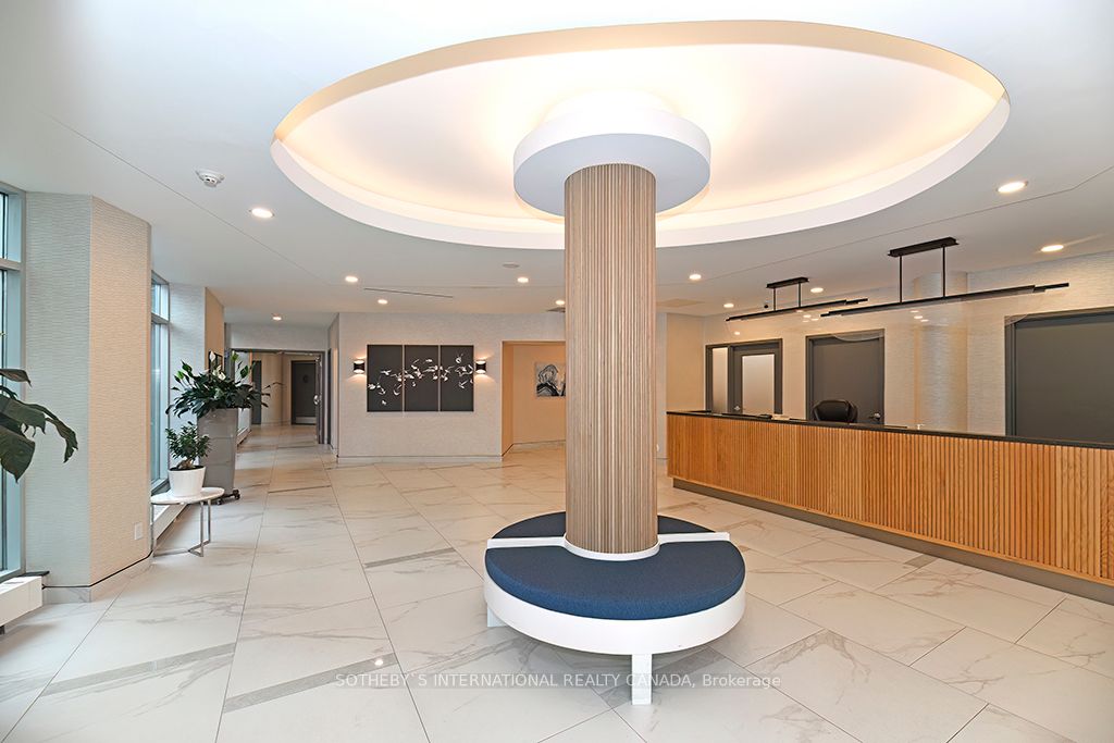 #203 - 600 Queens Quay Property Photo 20