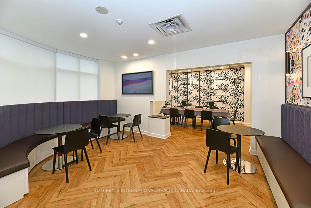 #203 - 600 Queens Quay Property Photo 22