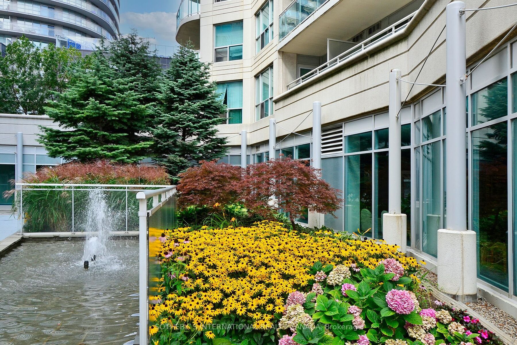 #203 - 600 Queens Quay Property Photo 26