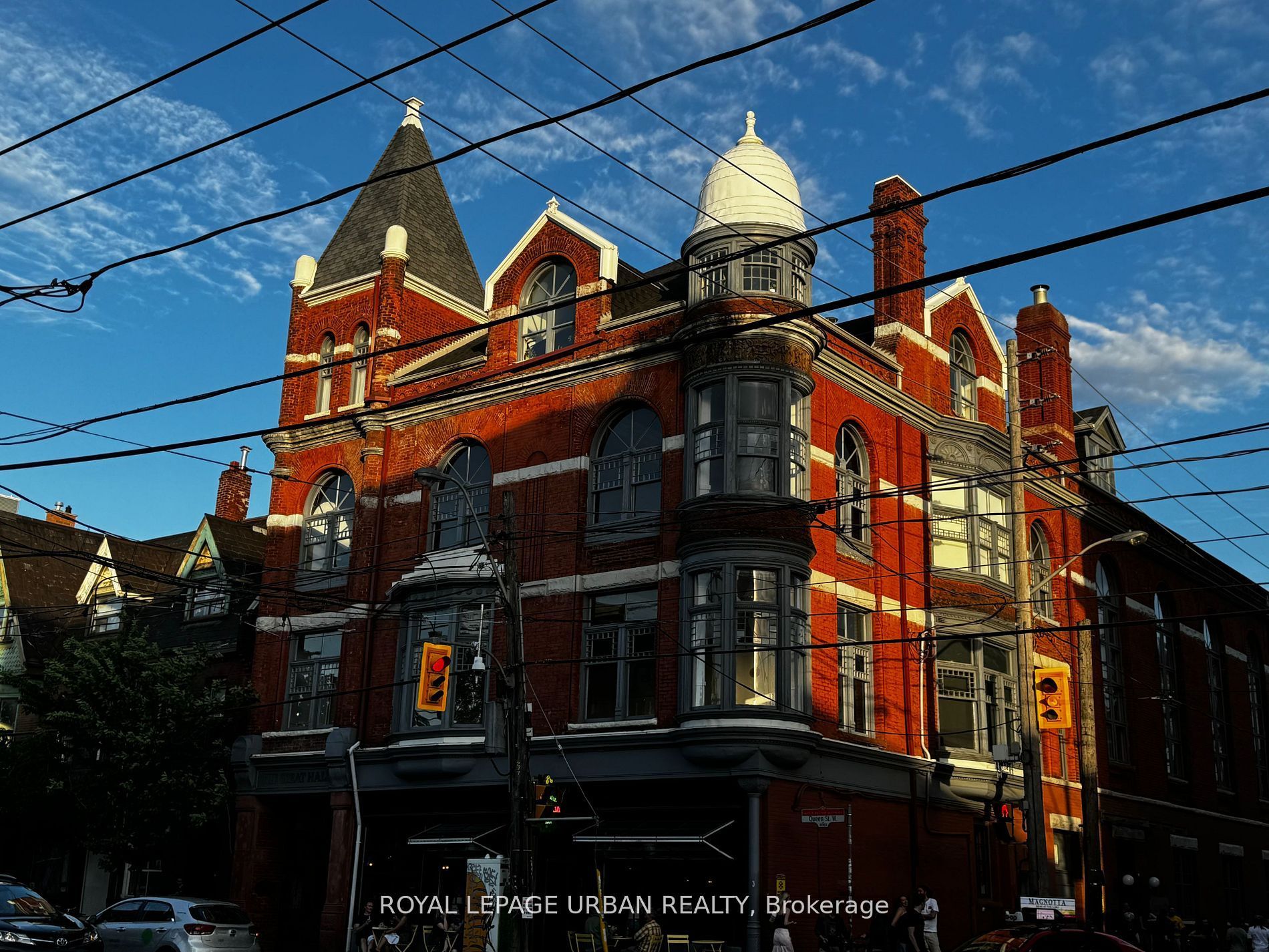 #402 - 1089 Queen Street Property Photo 1