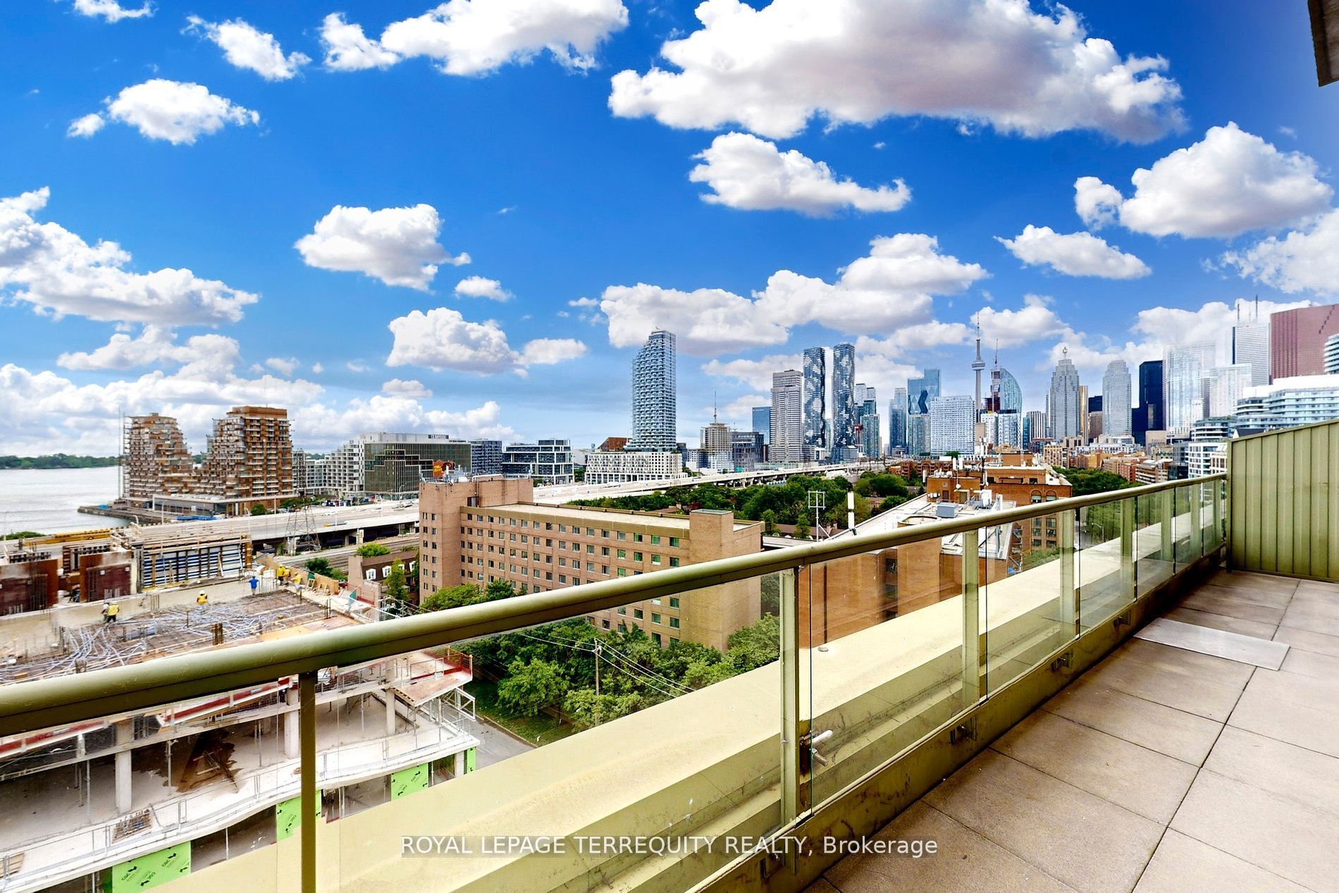 #ph1 - 39 Parliament Street Property Photo 22