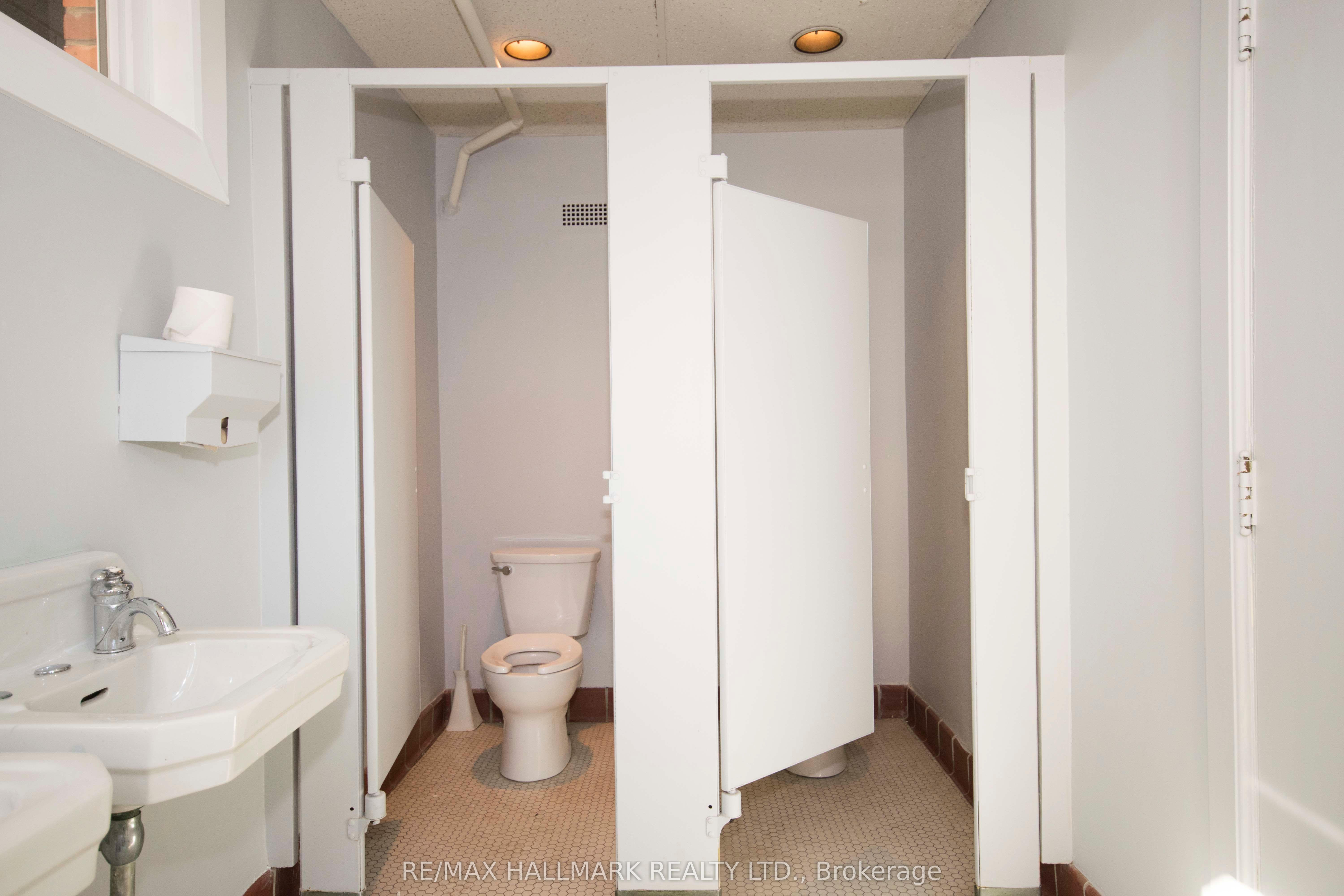 88 Laird Drive Property Photo 8