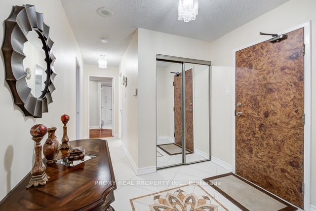 #807 - 5460 Yonge Street Property Photo 5