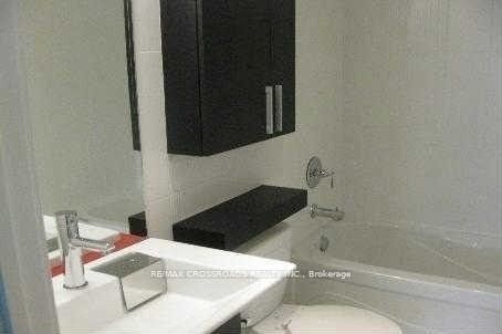 #1605 - 25 Capreol Court Property Photo 9