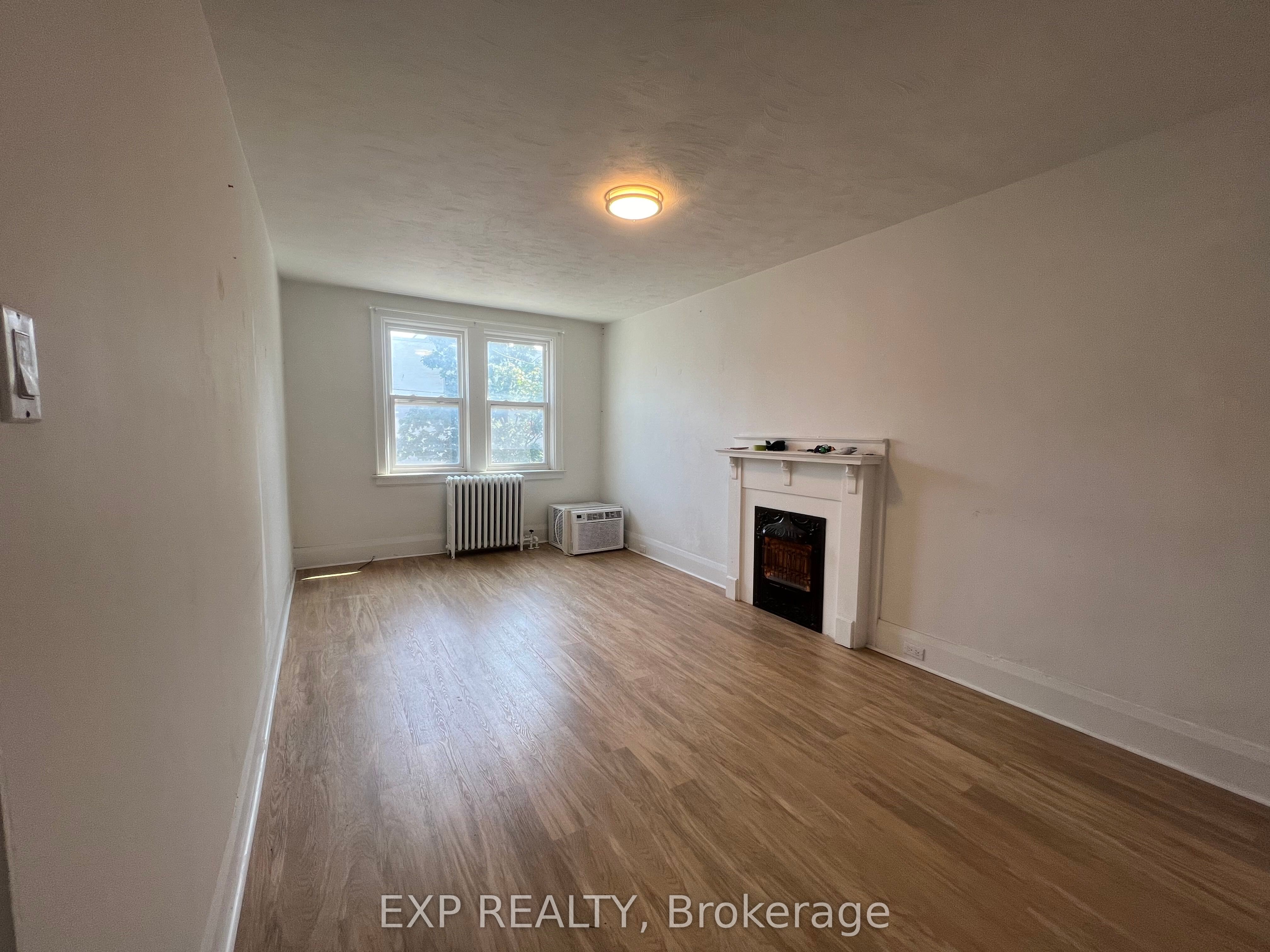 102 Greensides Avenue 6 Property Photo 1