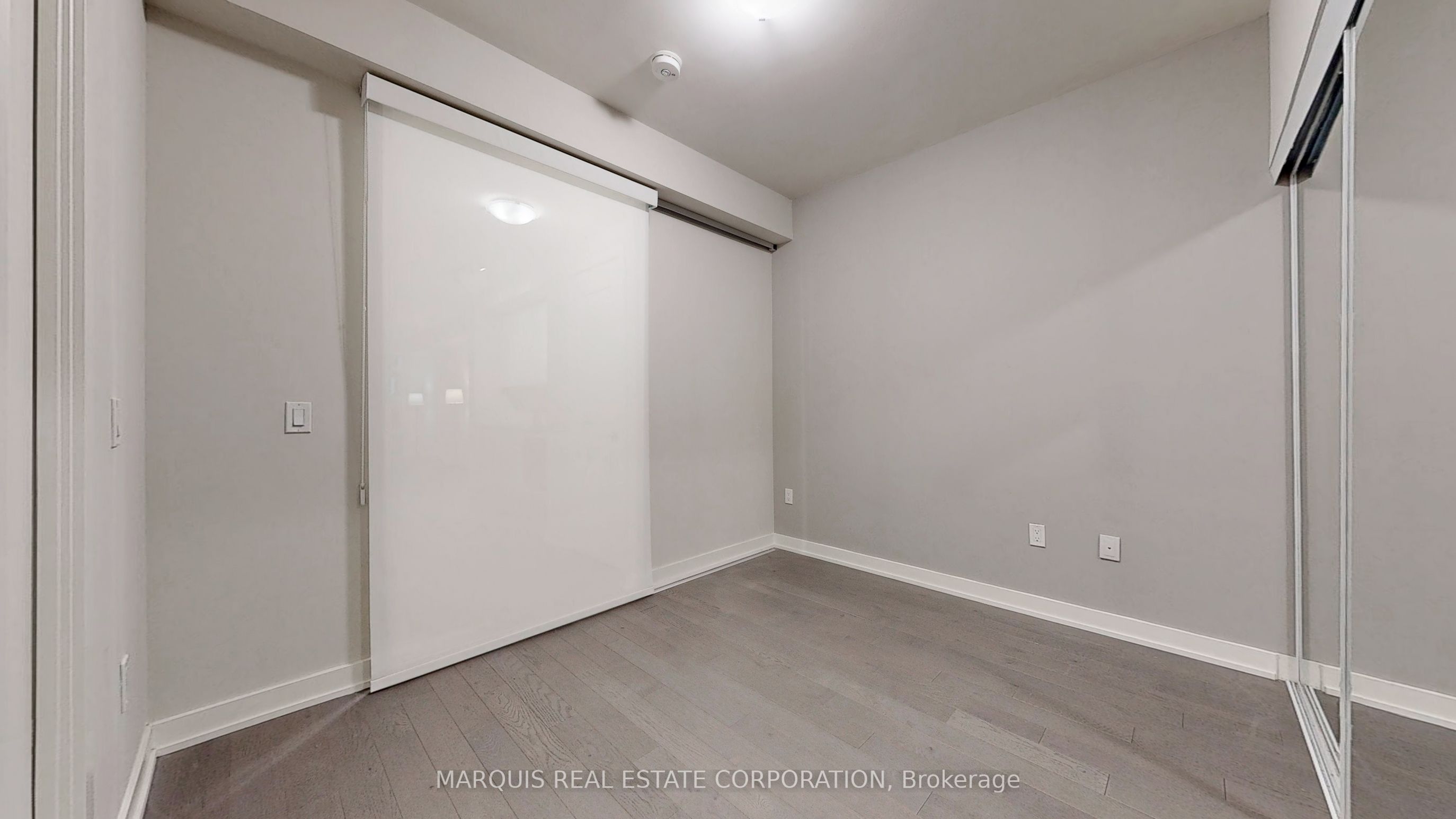 #505 - 330 Richmond Street Property Photo 8