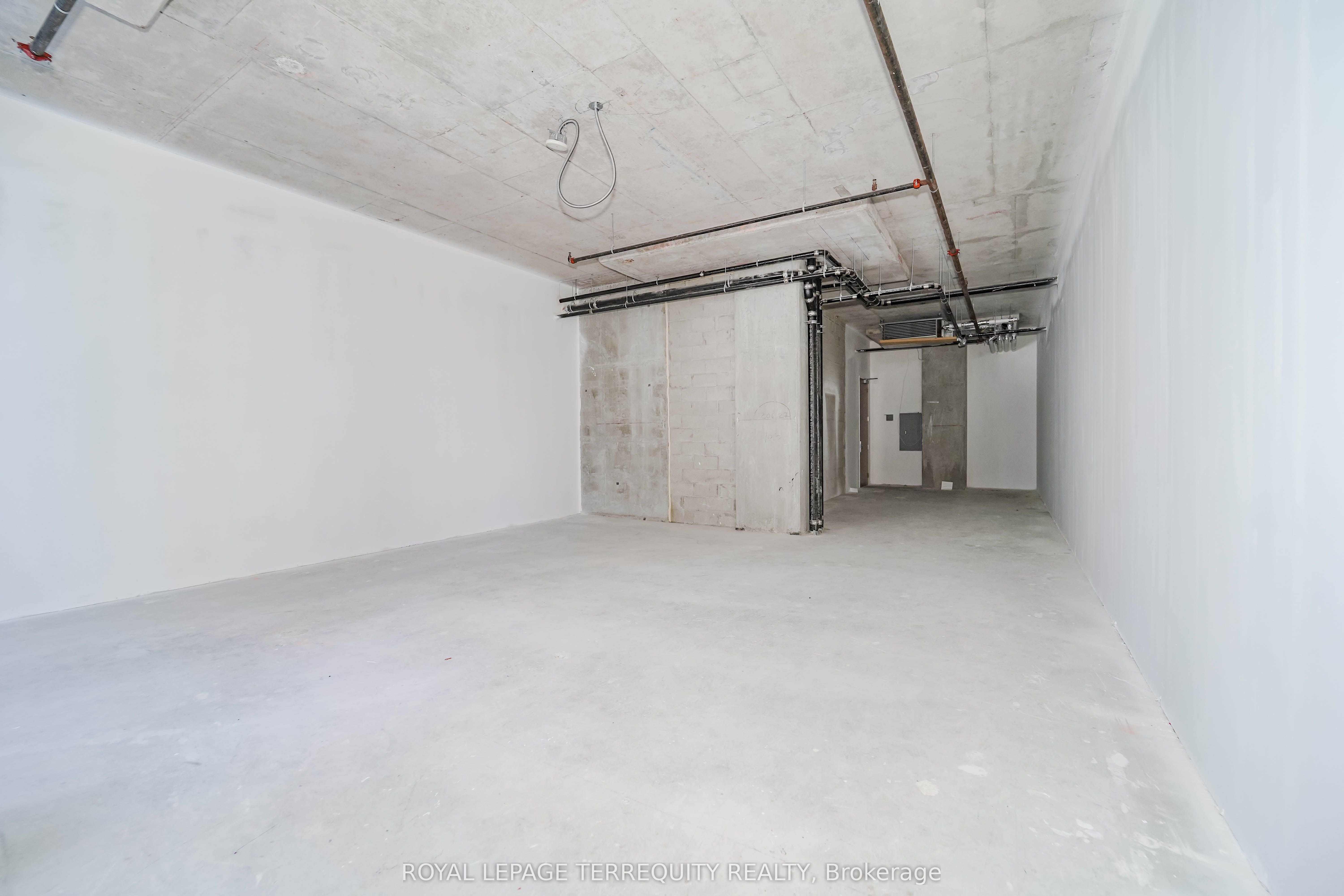 #719/720 - 4789 Yonge Street Property Photo 27