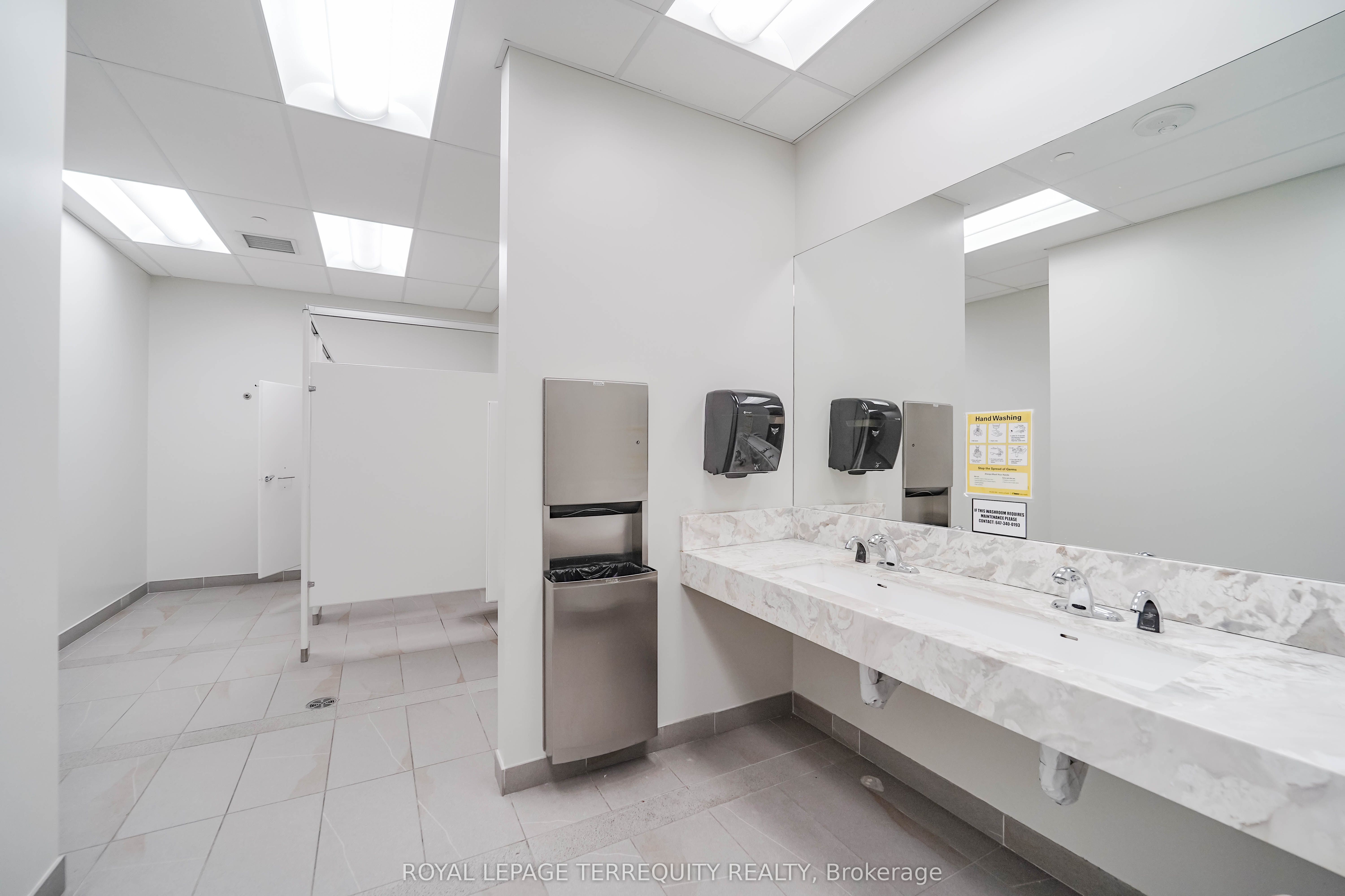 #719 - 4789 Yonge Street Property Photo 22