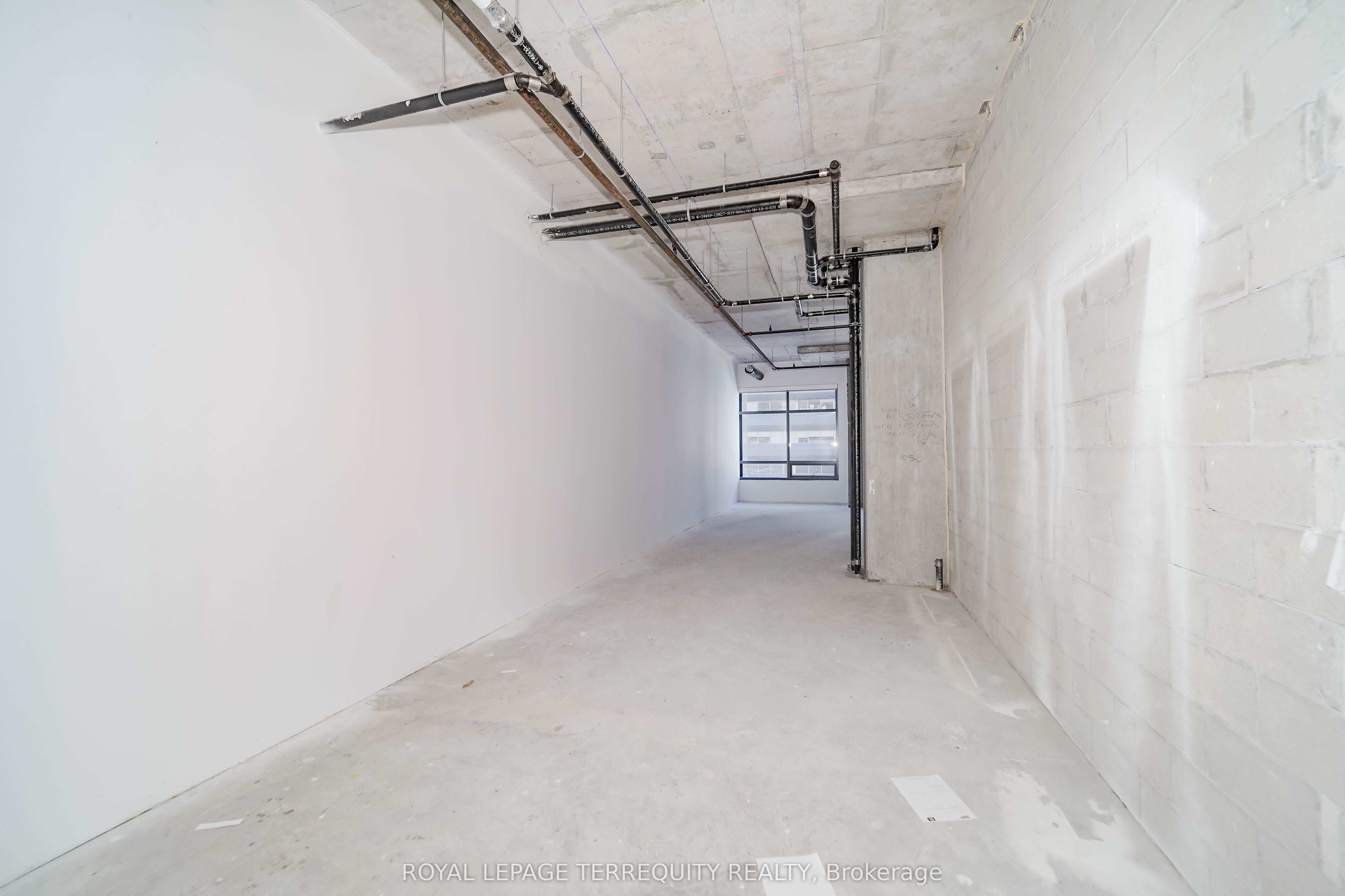 #720 - 4789 Yonge Street Property Photo 8