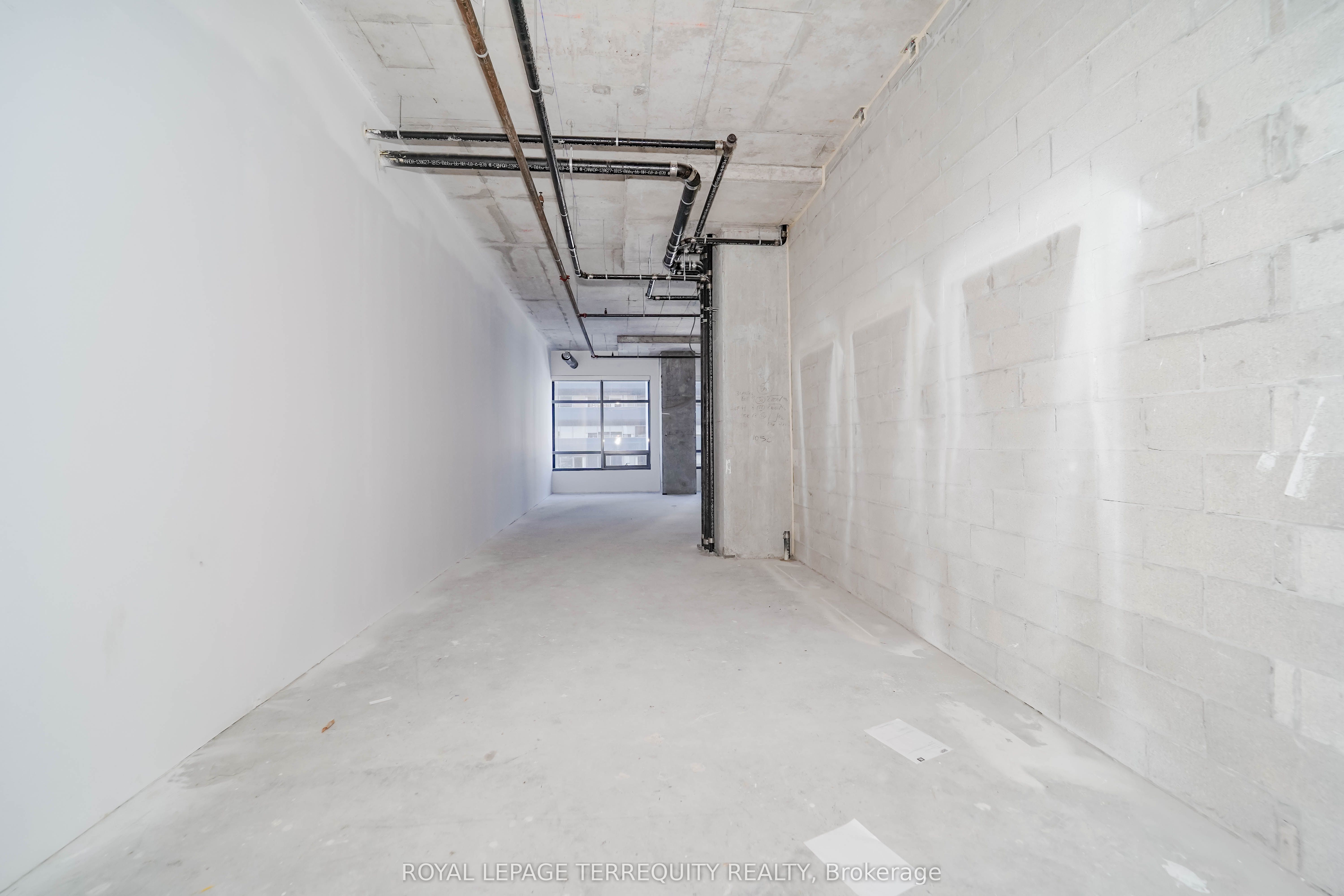 #720 - 4789 Yonge Street Property Photo 9