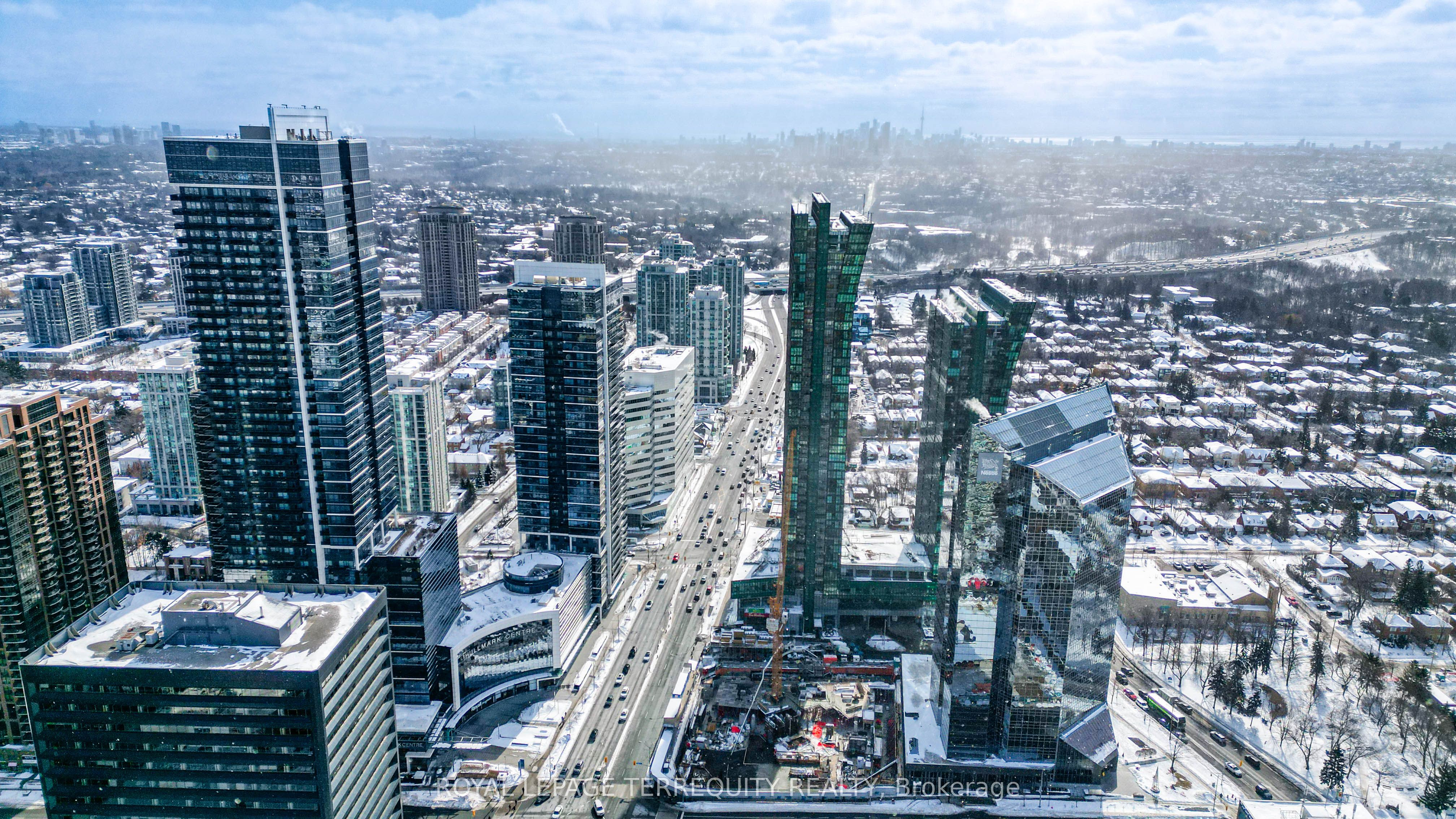 #720 - 4789 Yonge Street Property Photo 21