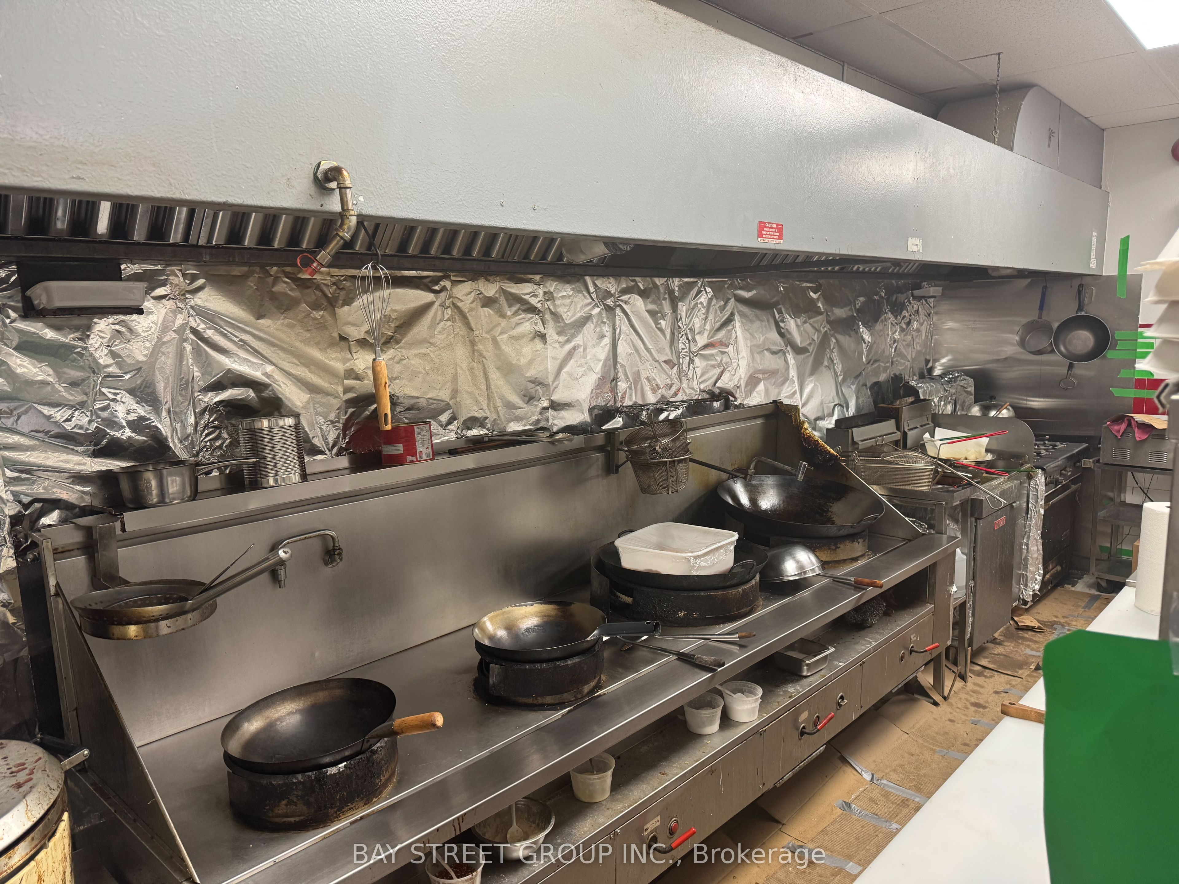 2836 Victoria Park Avenue Property Photo 5
