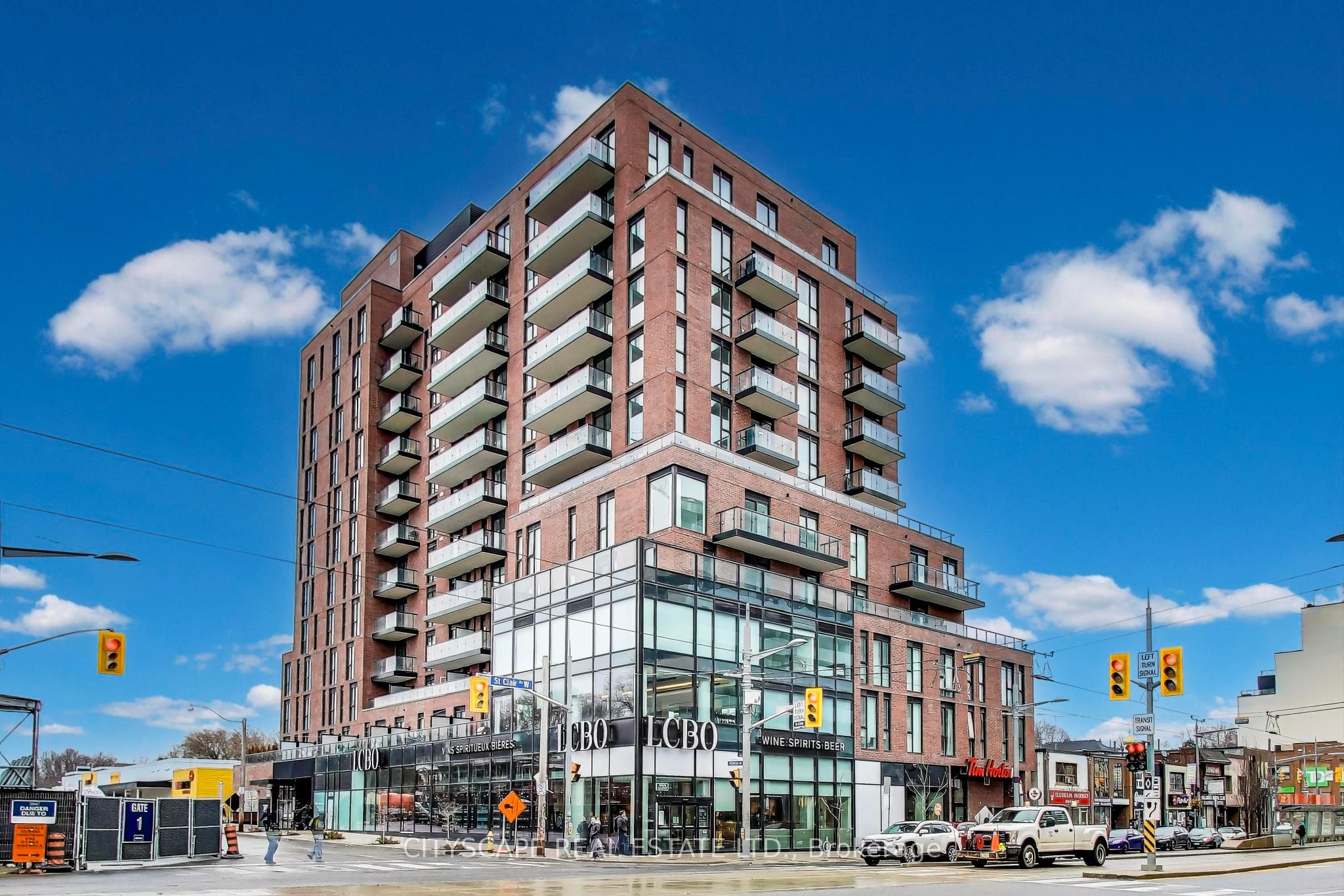 #1210 - 185 Alberta Avenue Property Photo 1