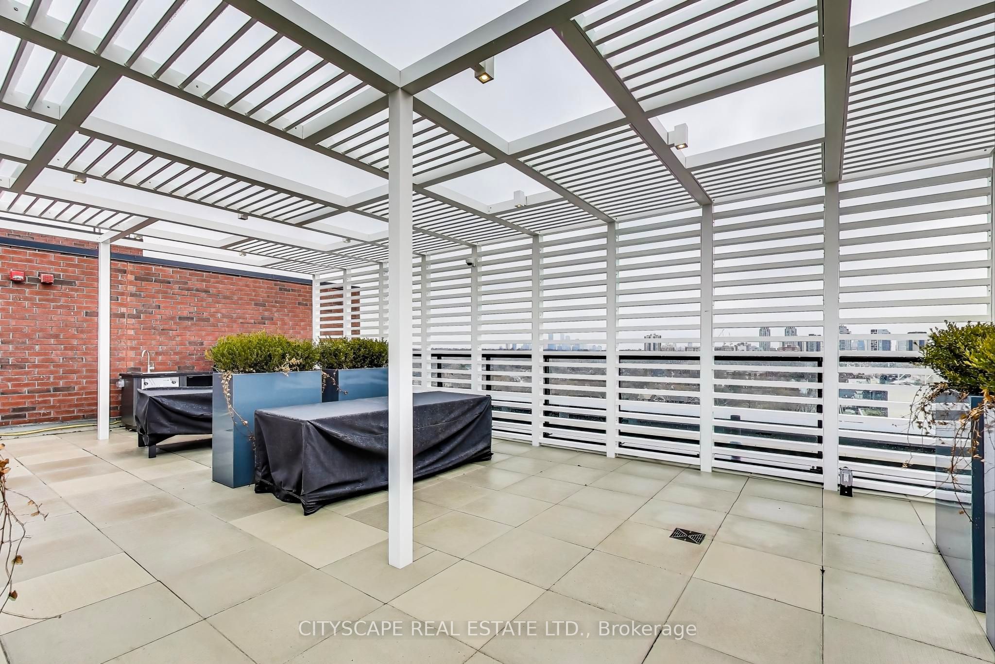 #1210 - 185 Alberta Avenue Property Photo 36