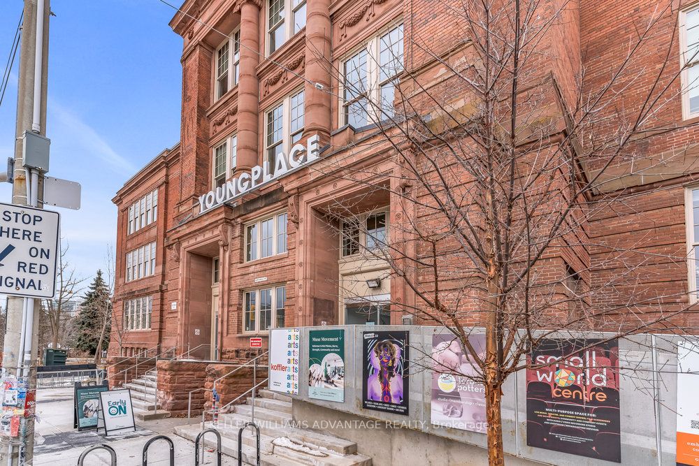 #306 - 180 Shaw Street Property Photo 2