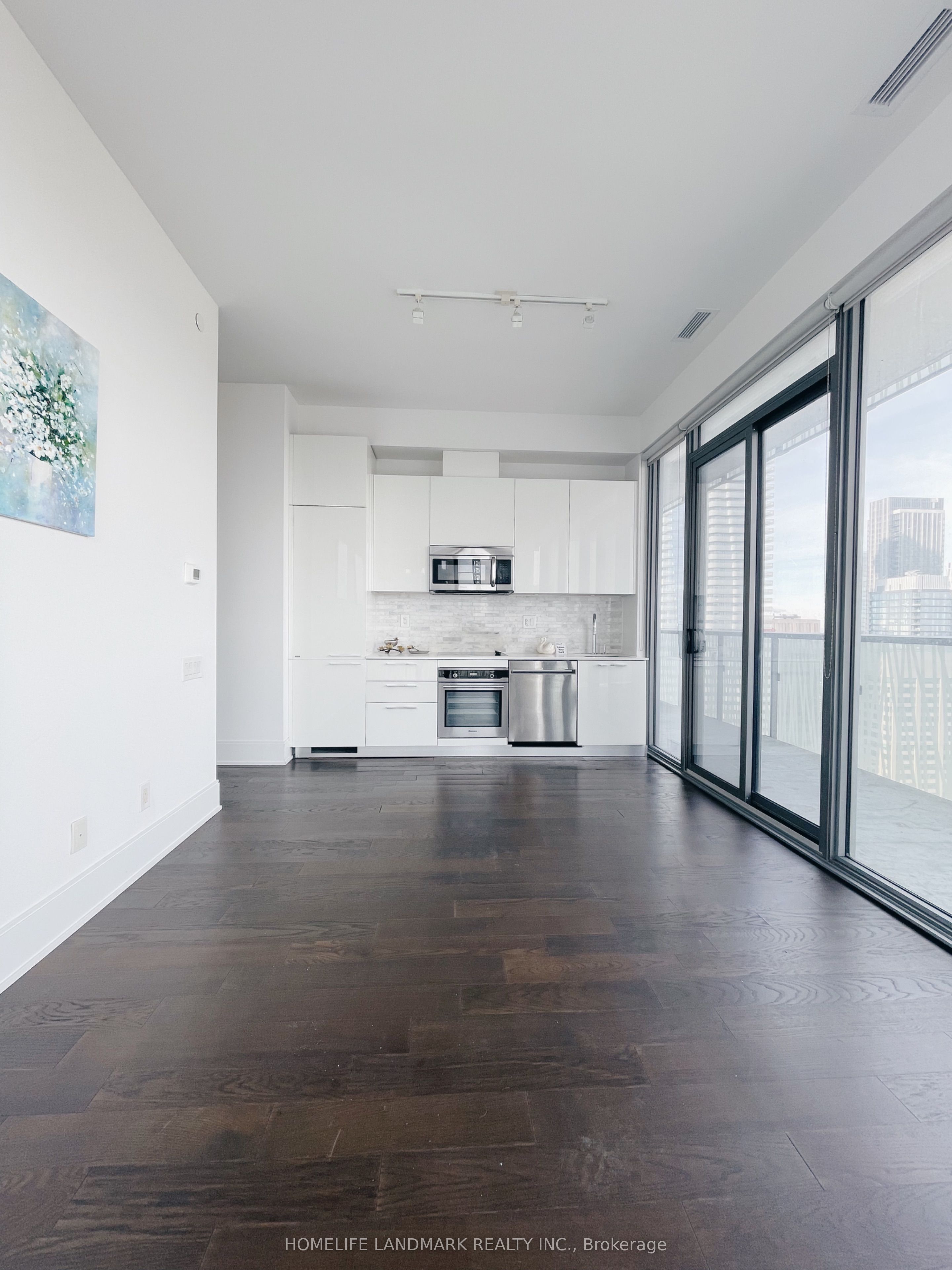 #lph4707 - 50 Charles Street Property Photo 2