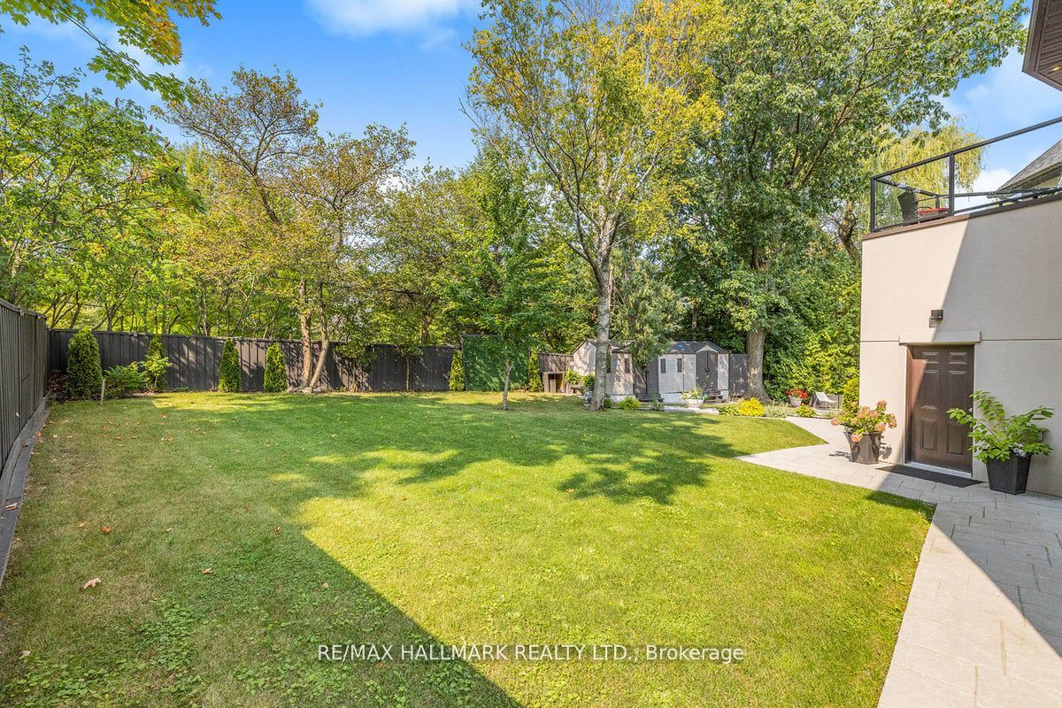 16 Tadcaster Place Property Photo 34