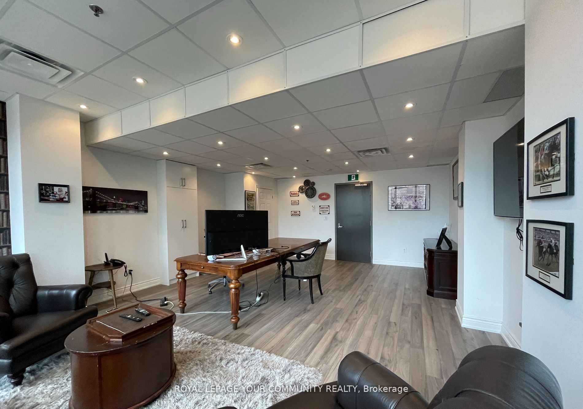 #318 - 4750 Yonge Street Property Photo 1