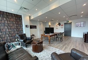 #318 - 4750 Yonge Street Property Photo 5