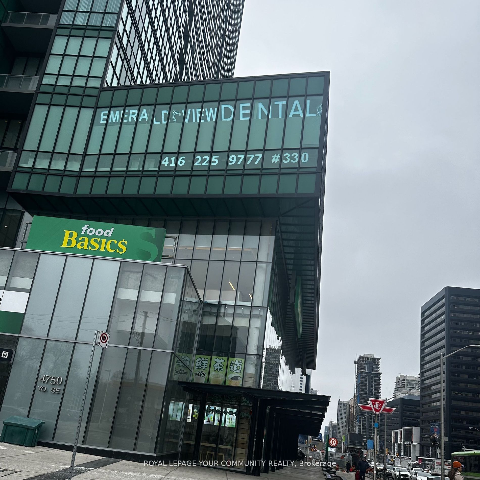 #318 - 4750 Yonge Street Property Photo 7
